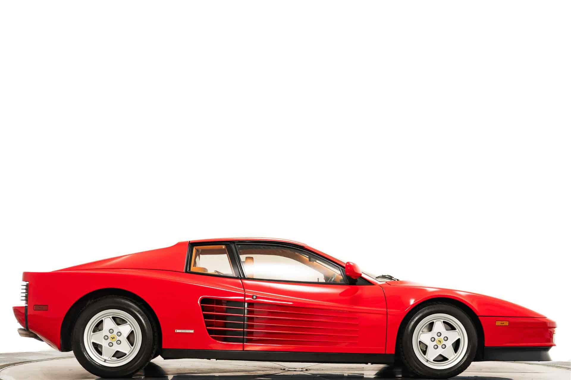 1990 Ferrari Testarossa's photo