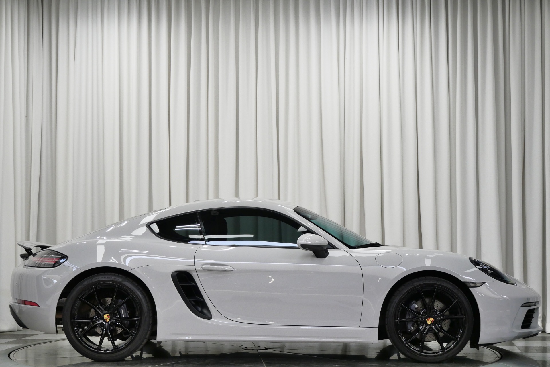 2024 Porsche 718 Style Edition