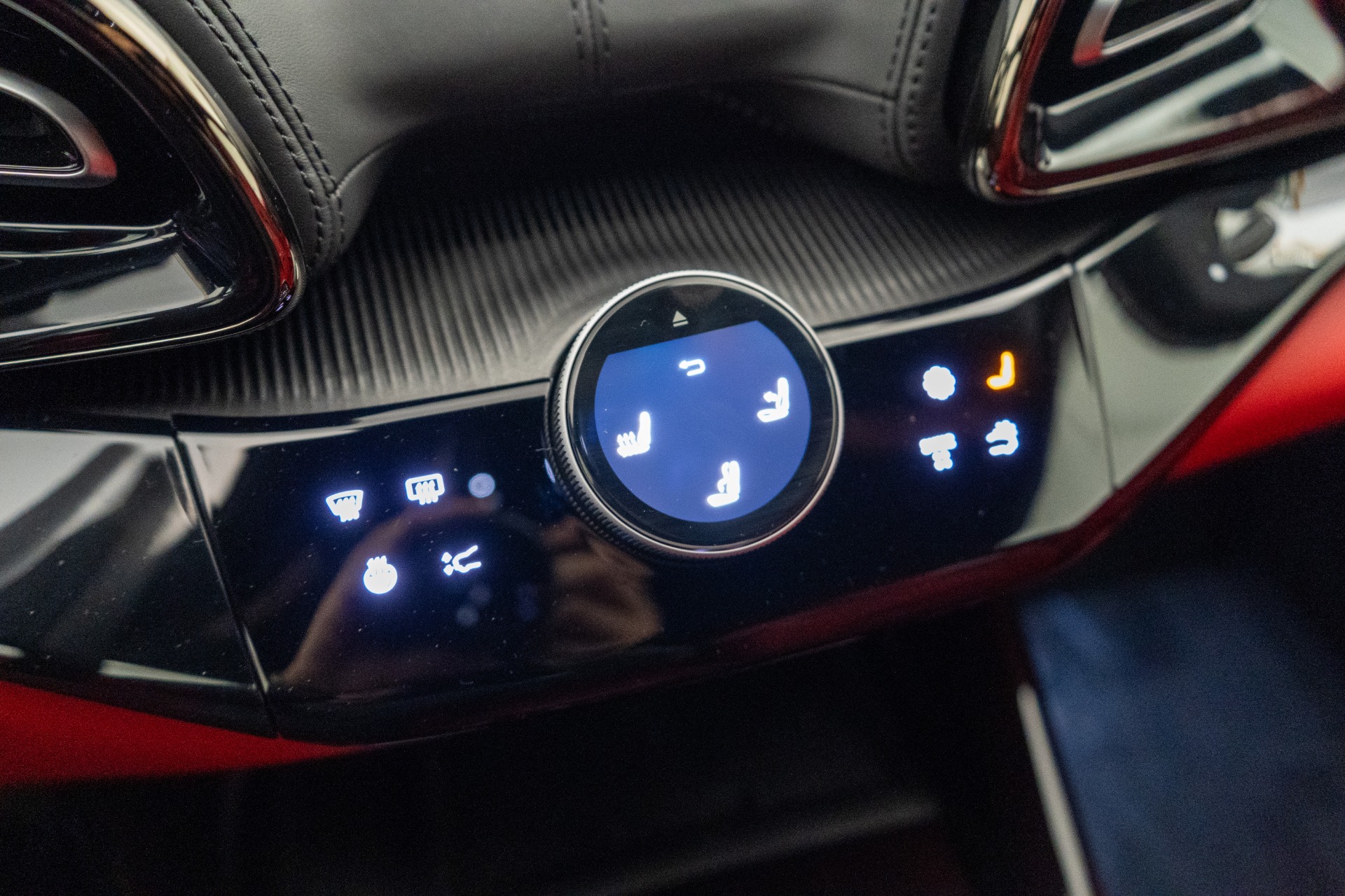 2025 Purosangue -Only 934 Miles, Rosso Ferrari Interior, Heated And Ventilated Seats, 715HP picture #21