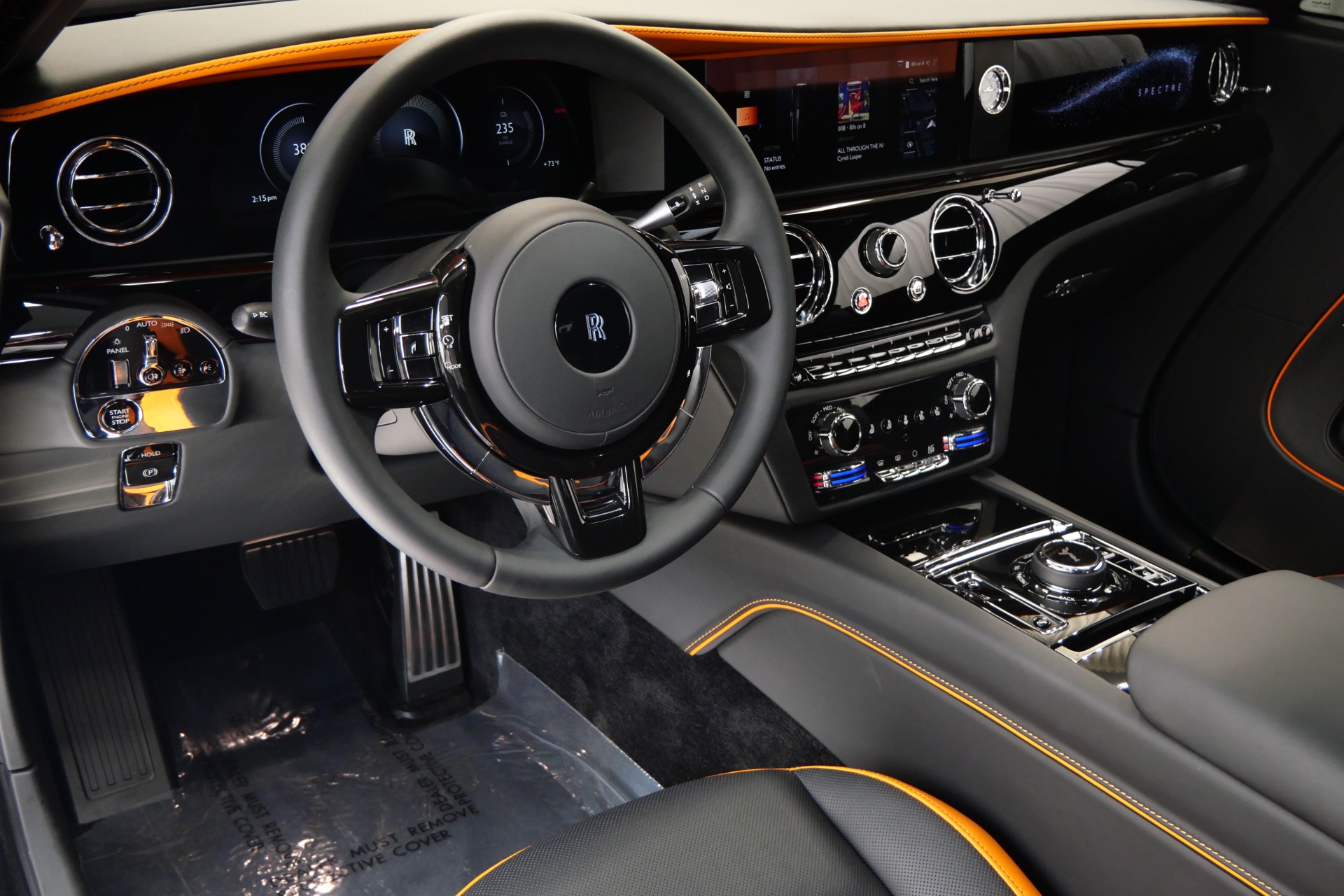 2025 Rolls Royce Spectre photo 12