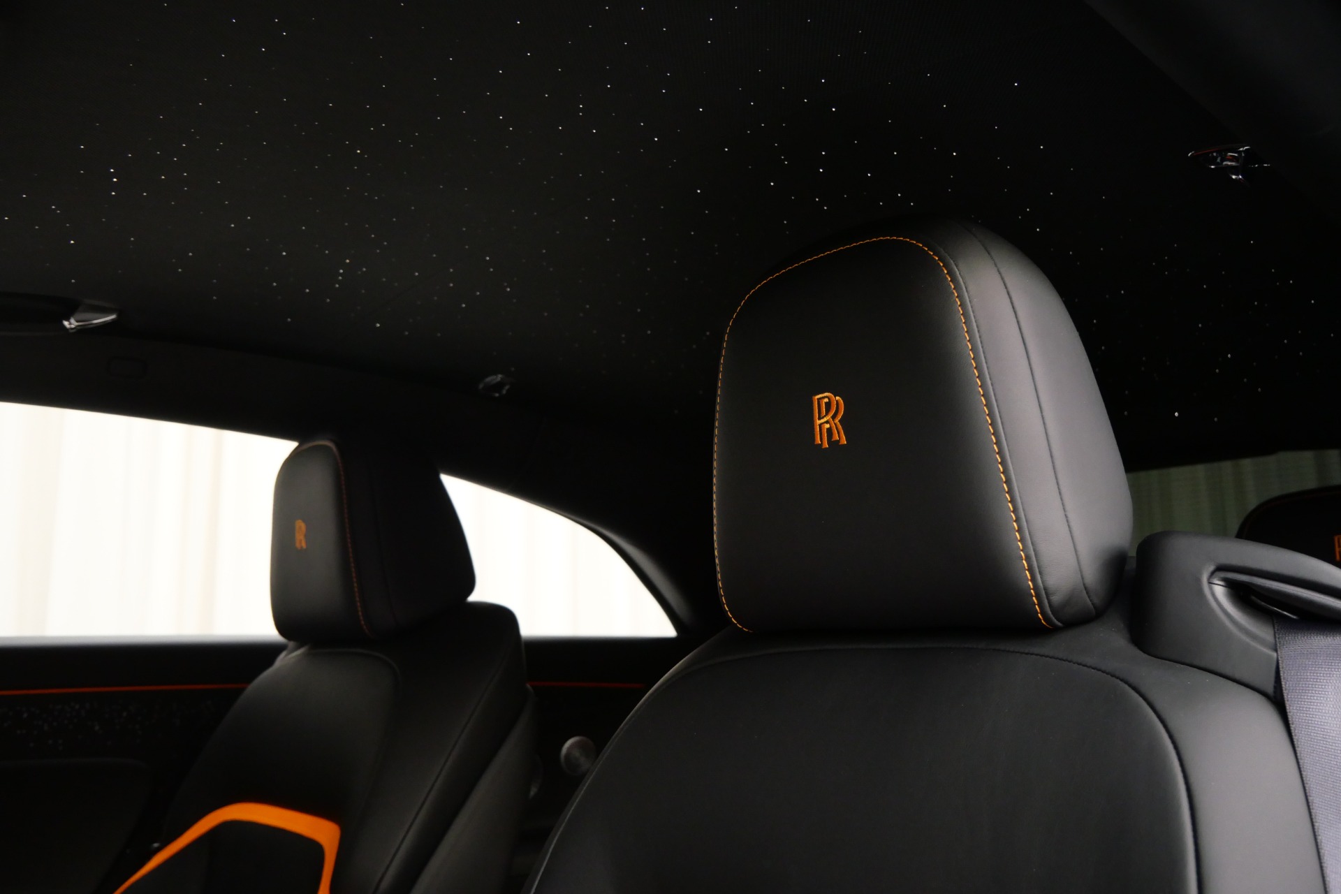 2025 Rolls Royce Spectre photo 16