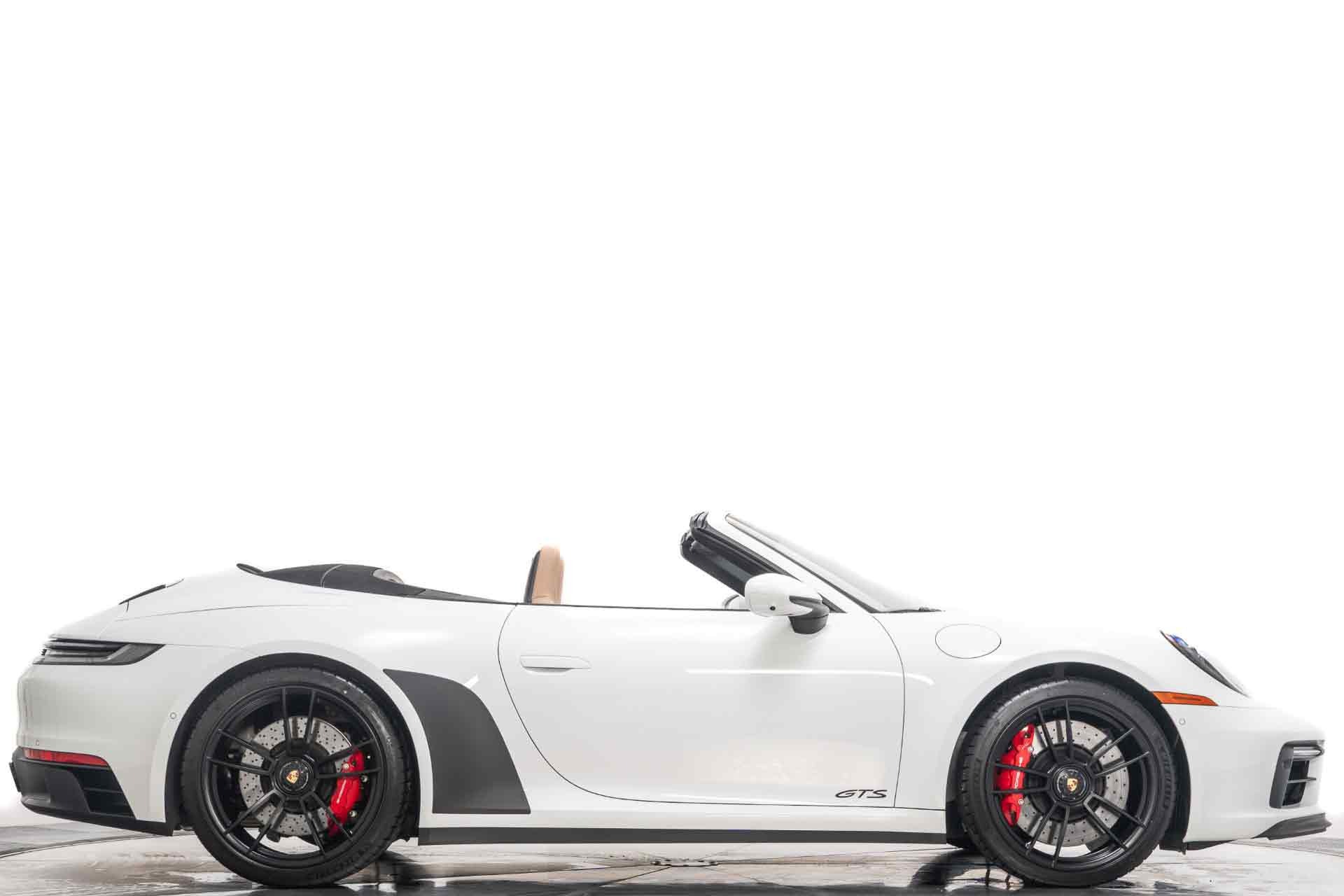 2023 Porsche 911 GTS