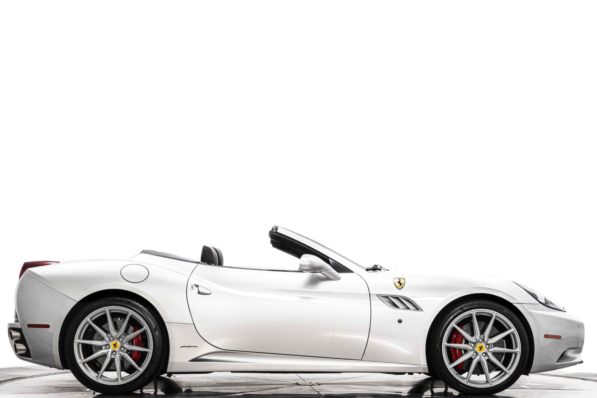 2013 California -Vossen Wheels, Daytona Seats, Red Daytona Bars picture #11