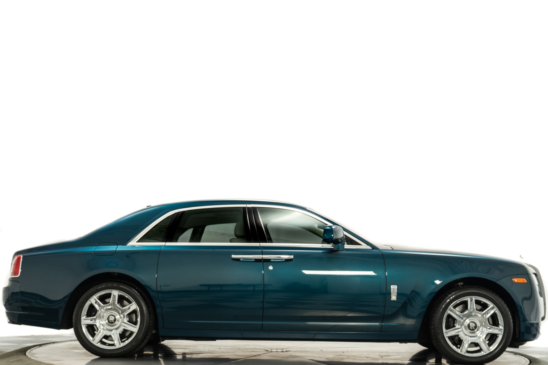 2010 Rolls-Royce Ghost Base's photo