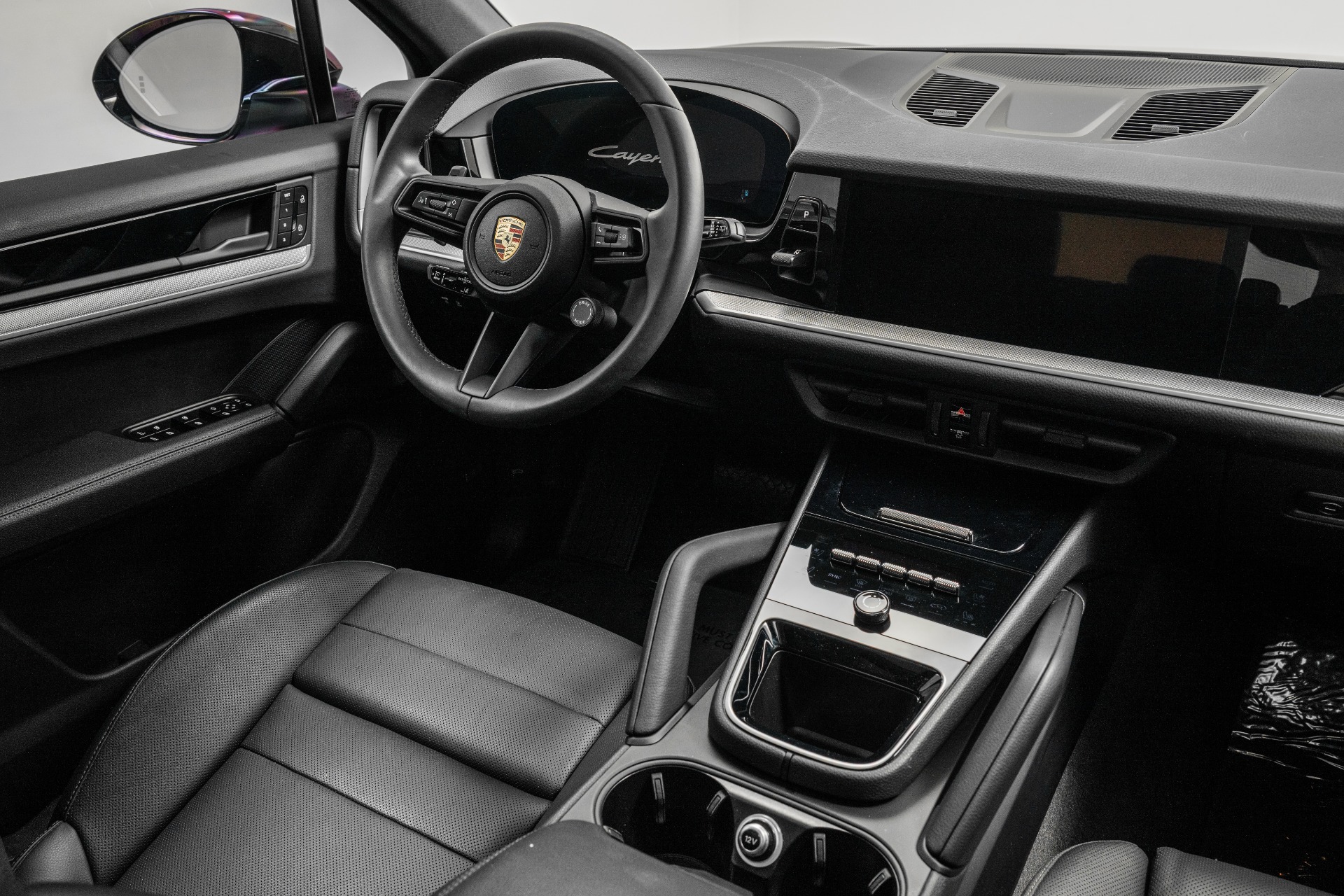 2025 Cayenne -Premium Package Plus, RS Spyder Design Wheels picture #26