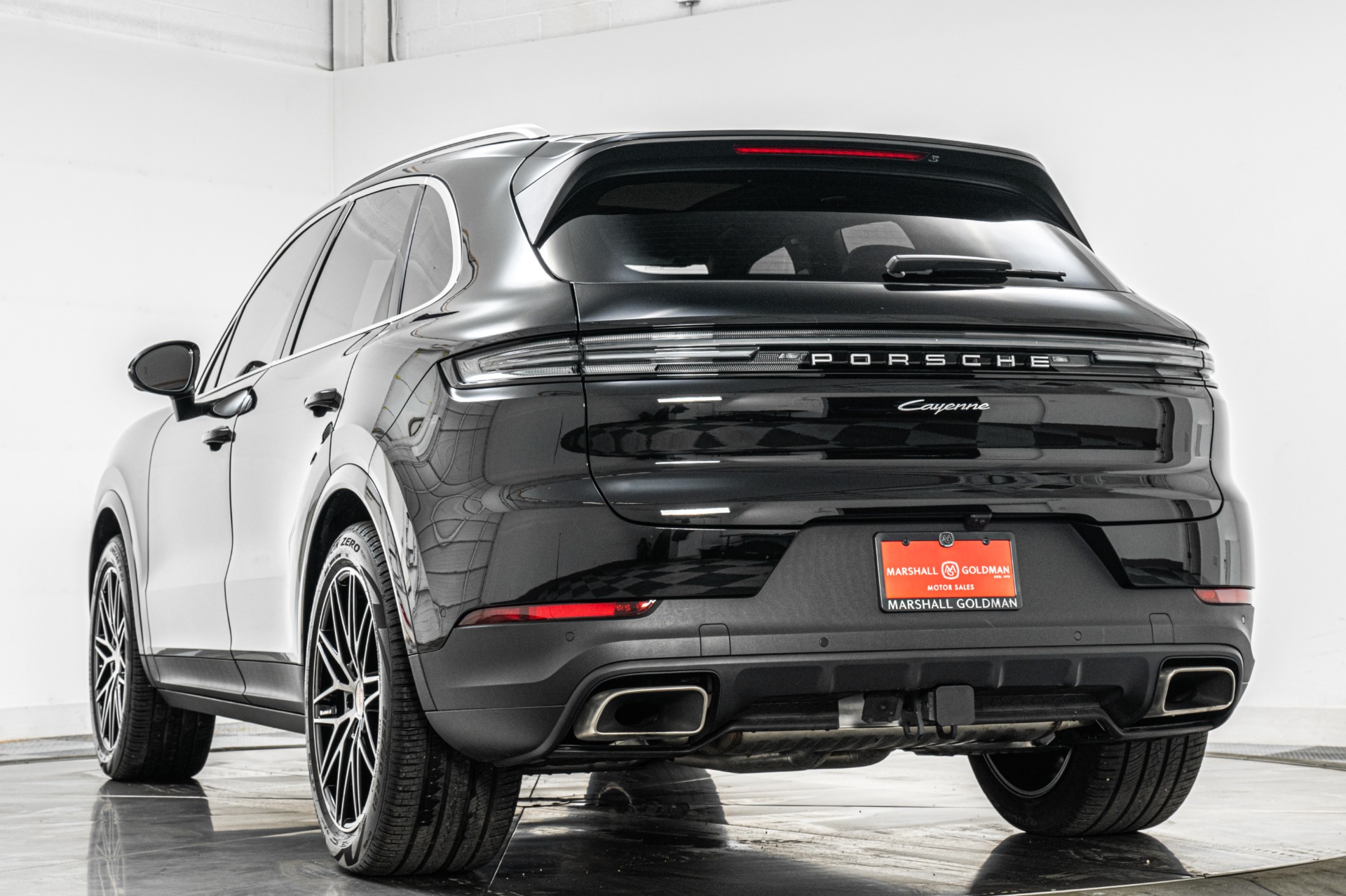 2025 Cayenne -Premium Package Plus, RS Spyder Design Wheels picture #6