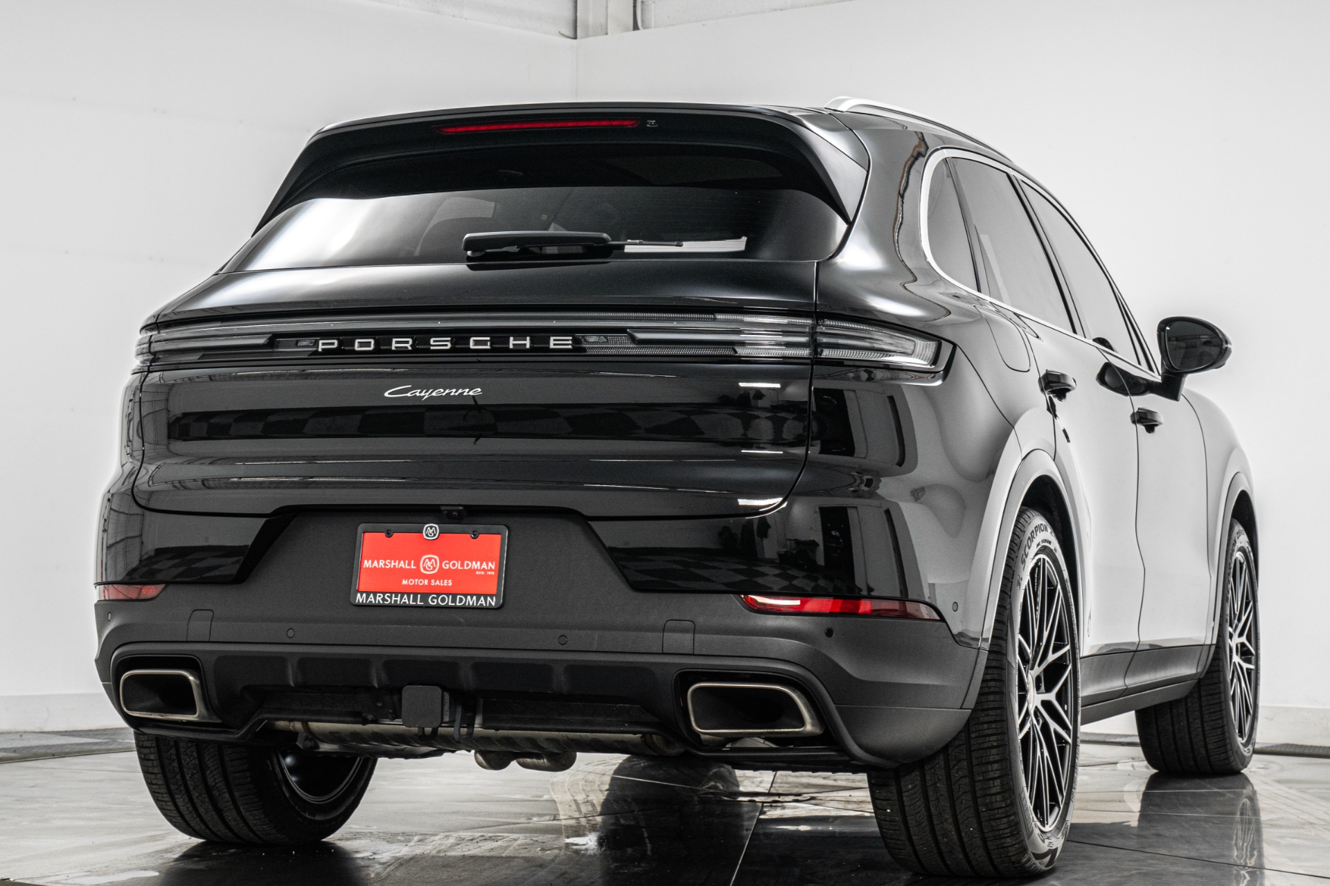 2025 Cayenne -Premium Package Plus, RS Spyder Design Wheels picture #8