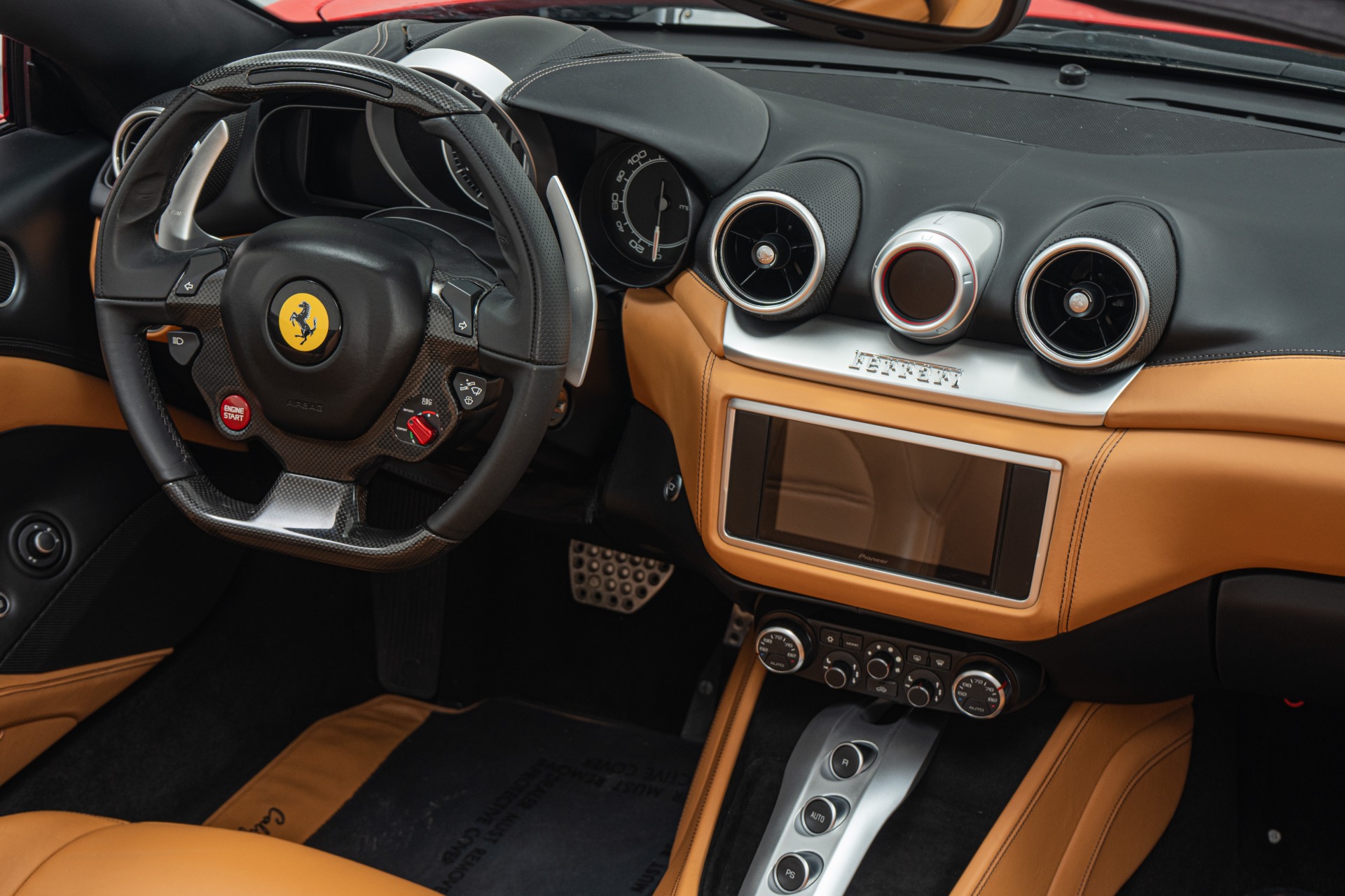 2016 California T- Diamond Turned Wheels, Carbon/Leather Steering Wheel W/leds picture #19