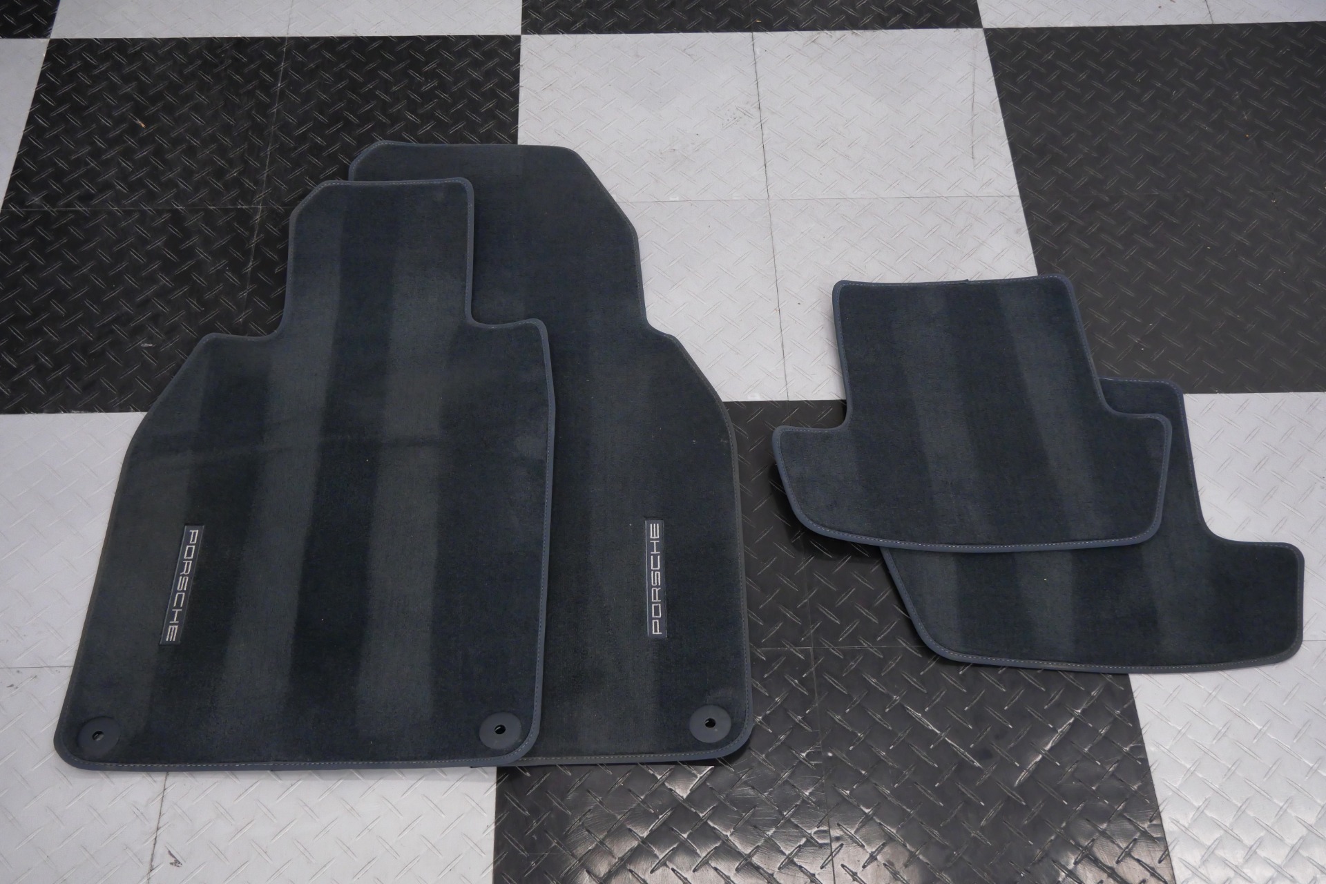 2020 911 Carrera -Premium Package, Leather Interior Package picture #24