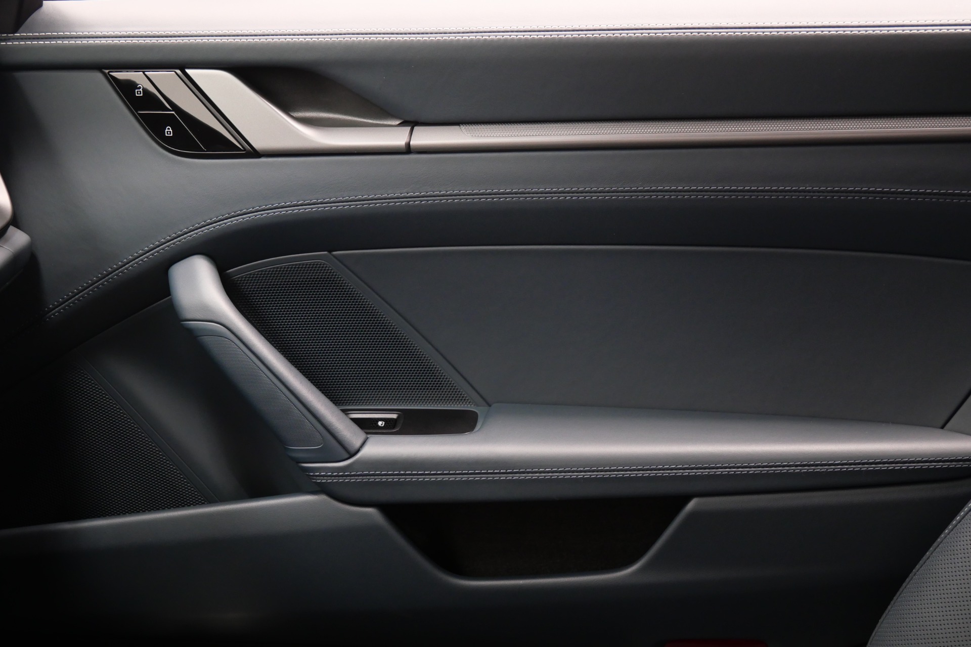 2020 911 Carrera -Premium Package, Leather Interior Package picture #27