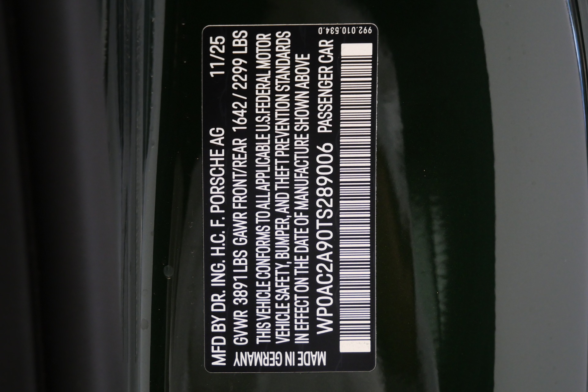 2026 911 GT3 -Weissach Package, 6 Speed Manual, Delivery Miles picture #8