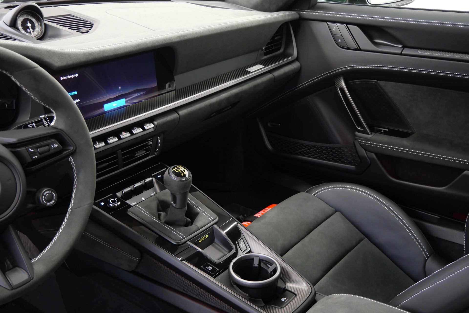 2026 911 GT3 -Weissach Package, 6 Speed Manual, Delivery Miles picture #16