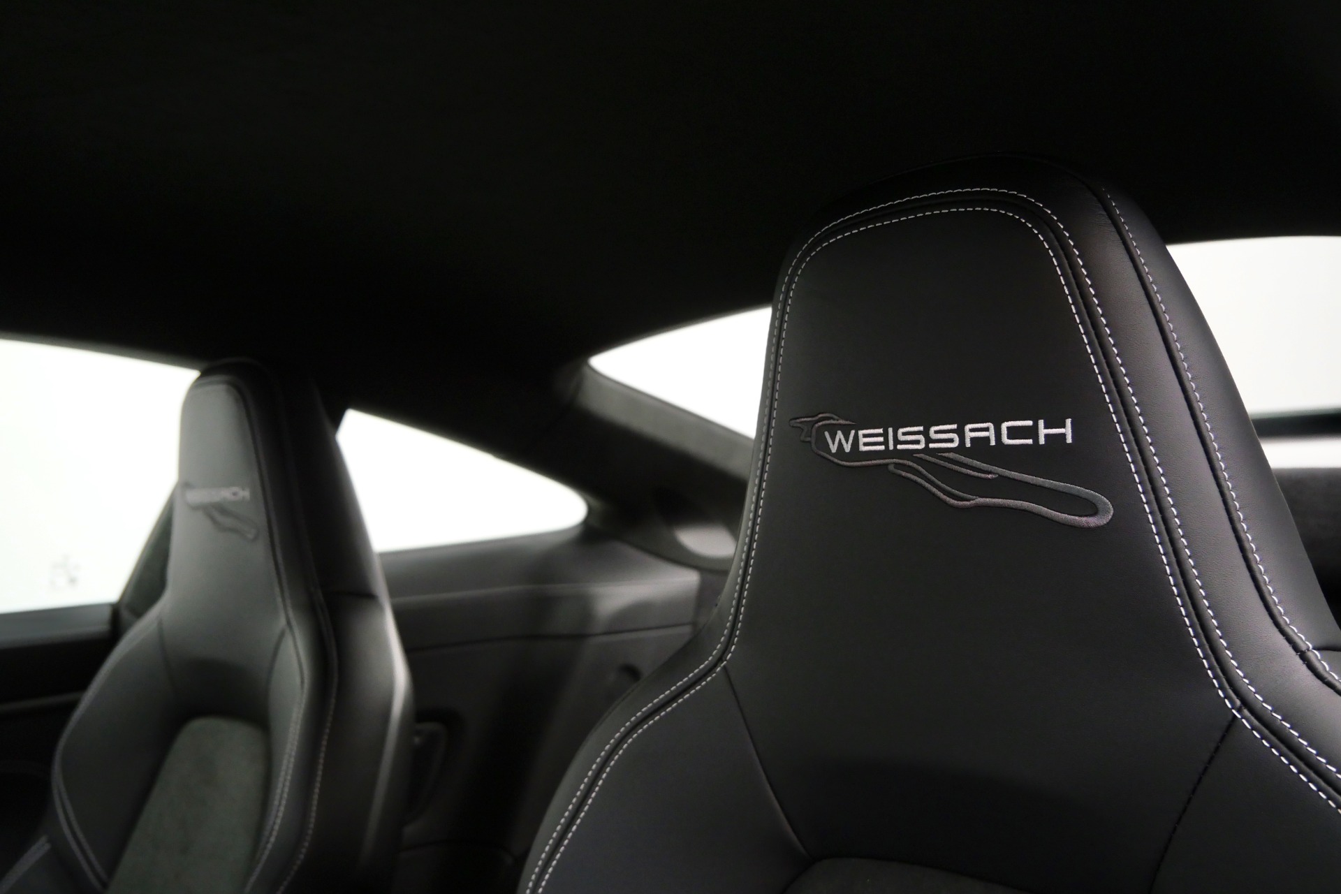 2026 911 GT3 -Weissach Package, 6 Speed Manual, Delivery Miles picture #27