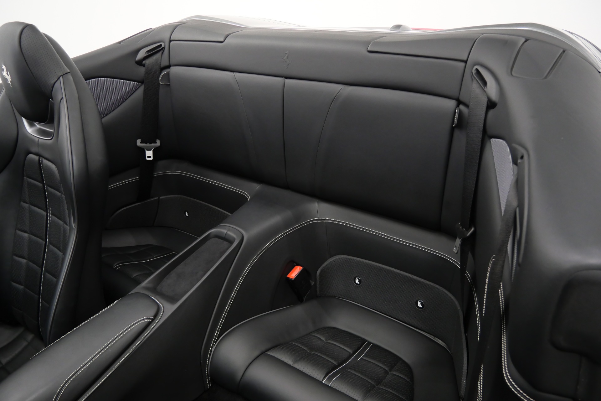 2019 Portofino -Interior Carbon Trim, High Power HiFi, Magneride Suspension picture #7