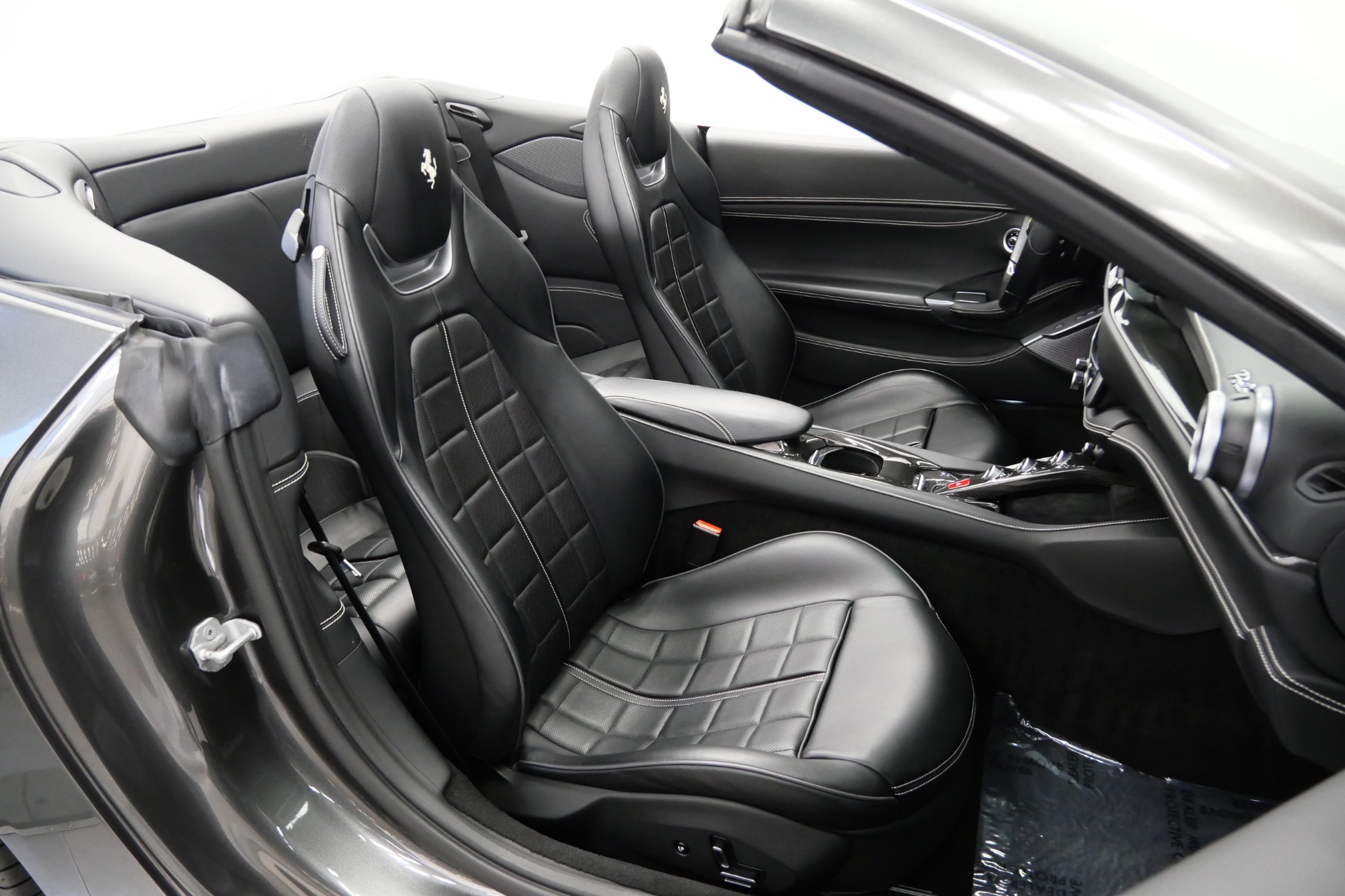 2019 Portofino -Interior Carbon Trim, High Power HiFi, Magneride Suspension picture #17