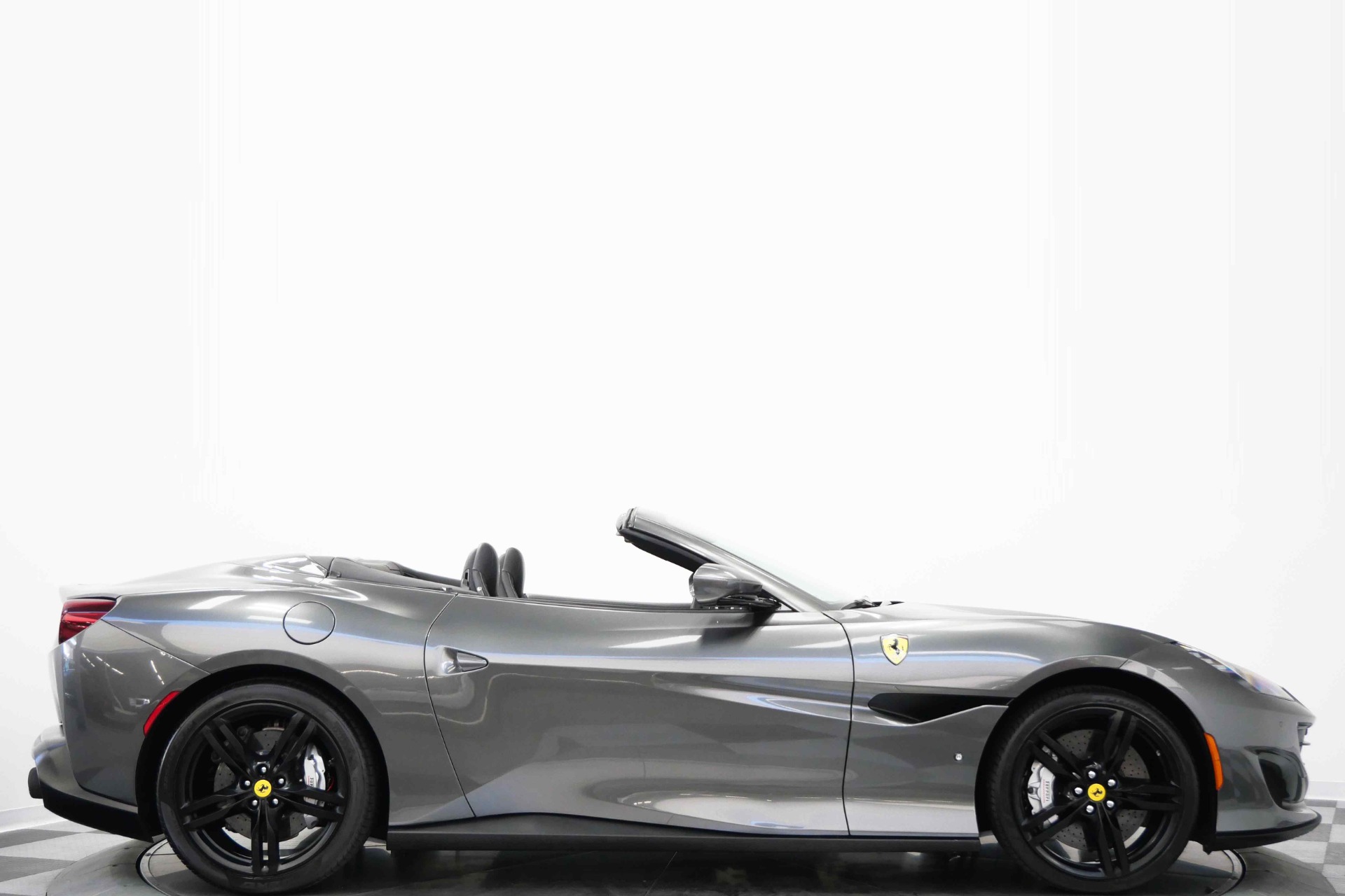 2019 Portofino -Interior Carbon Trim, High Power HiFi, Magneride Suspension picture #11