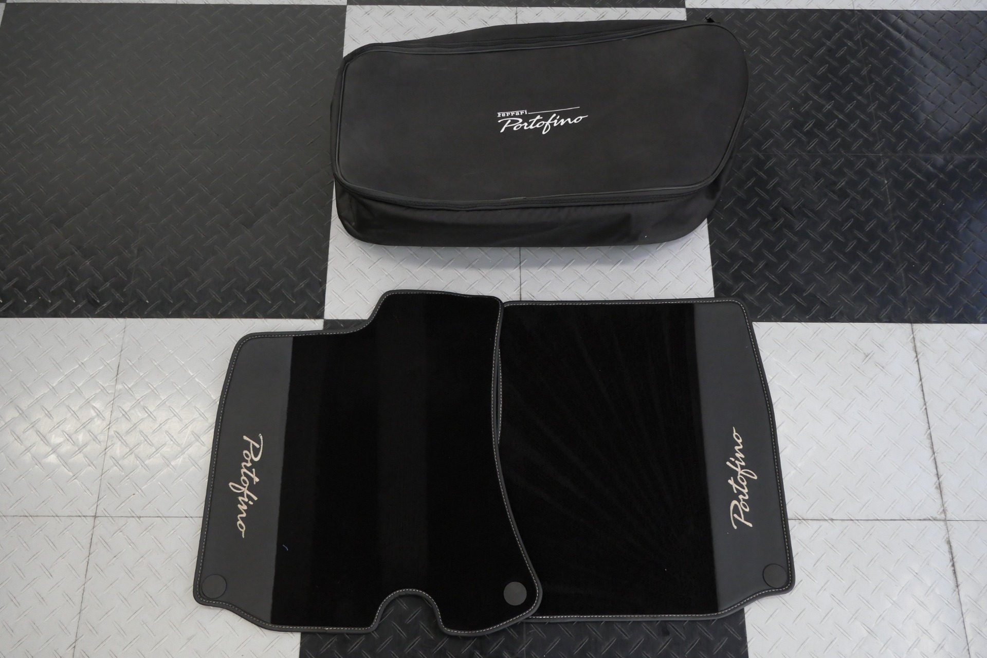 2019 Portofino -Interior Carbon Trim, High Power HiFi, Magneride Suspension picture #28