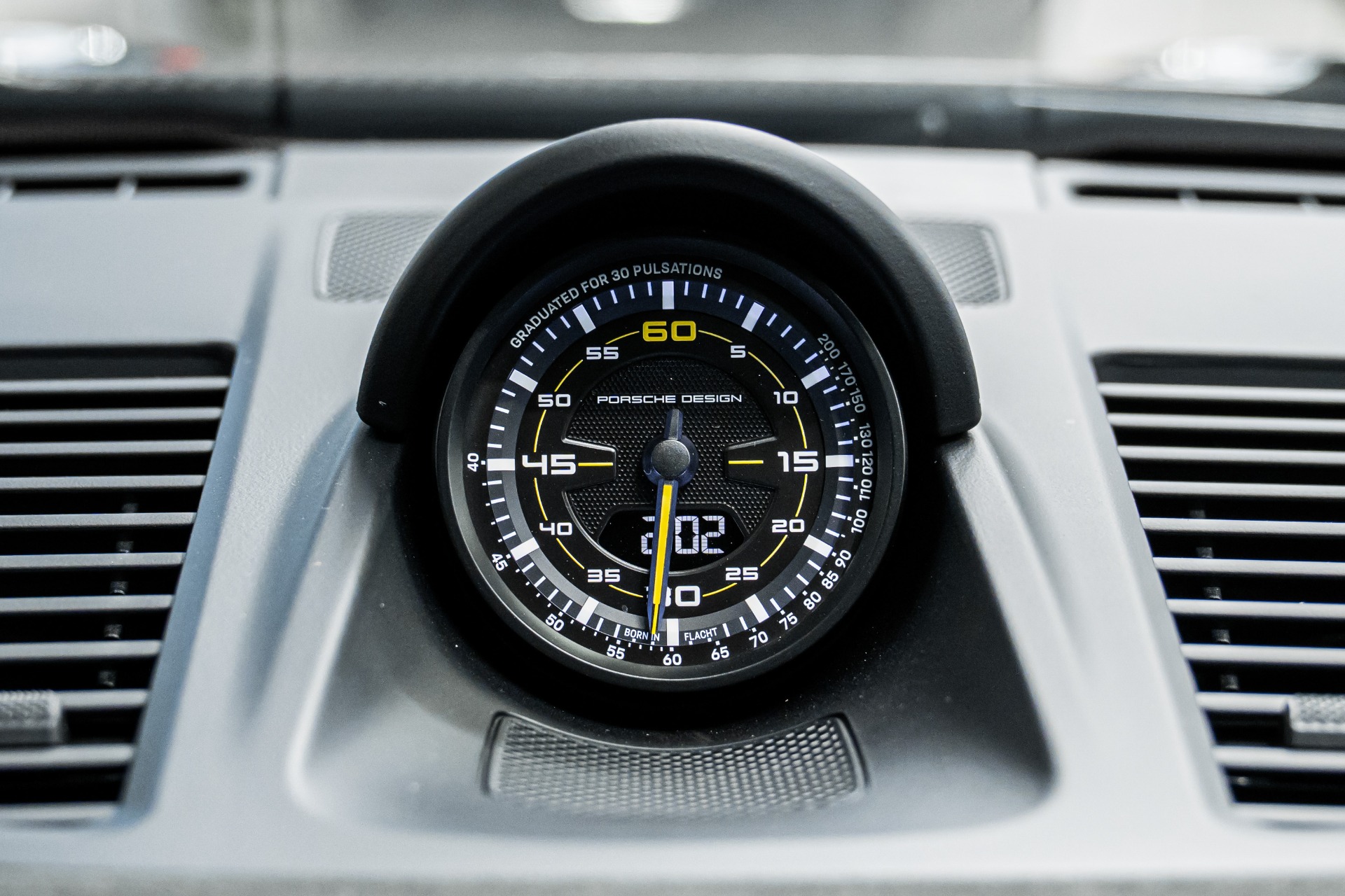 2025 911 GT3 -Weissach Package, 6 Speed Manual, Magnesium Wheels picture #17