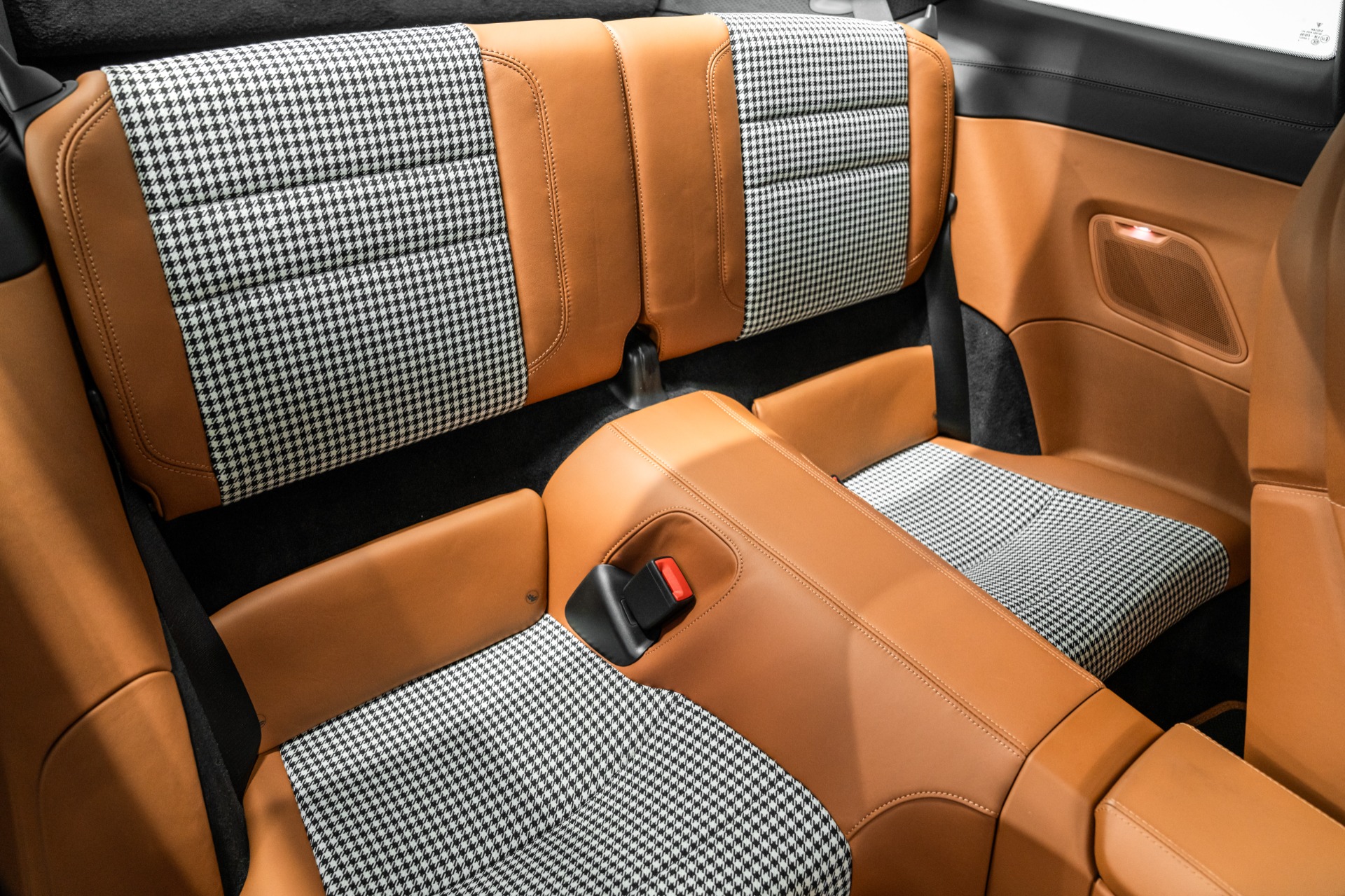 2023 911 Sport Classic -Low Miles, Extended Leather, 7 Speed Manual picture #6