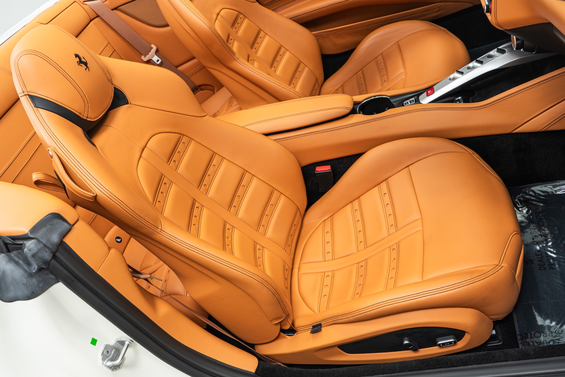 2015 California T -Very Low Miles, Daytona Seats, Sport Wheels picture #17