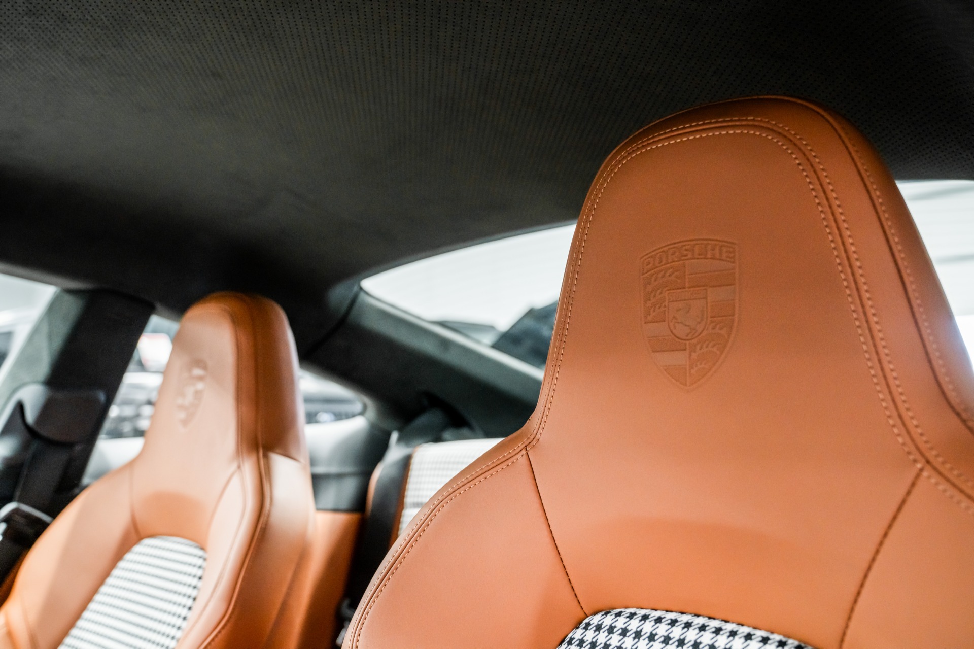 2023 911 Sport Classic -Paint To Sample, Sonderwunnsch Commissioning picture #8