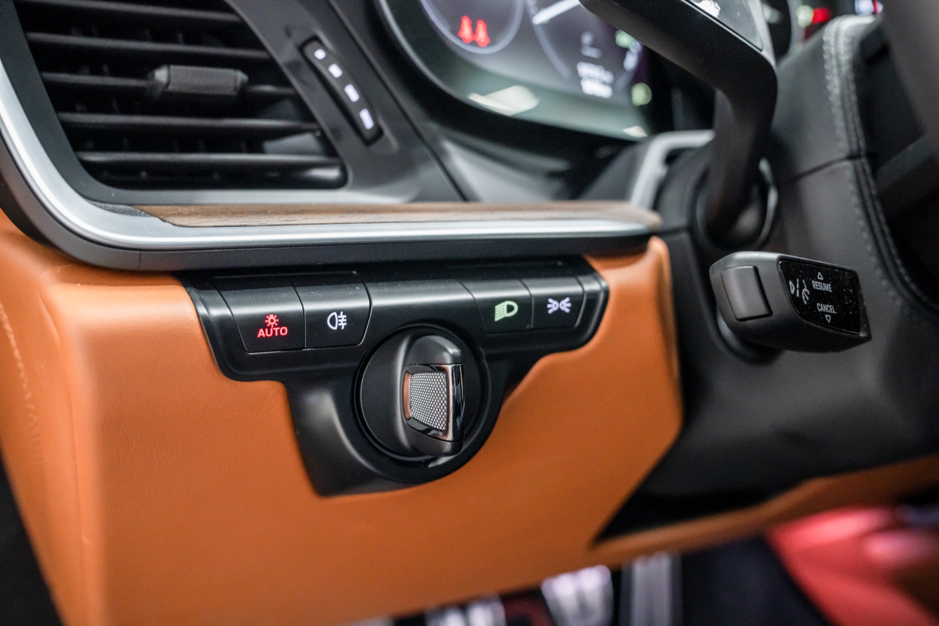 2023 911 Sport Classic -Paint To Sample, Sonderwunnsch Commissioning picture #21