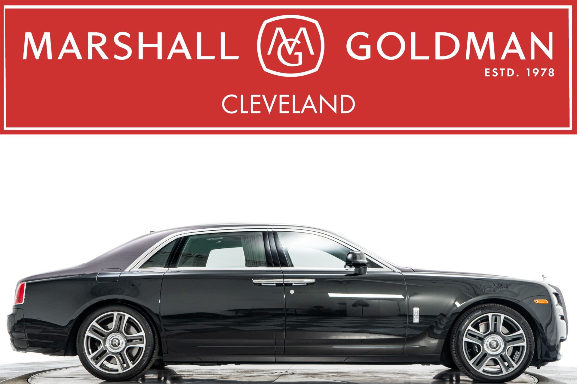 2017 Rolls-Royce Ghost Extended Wheelbase -$393K MSRP, Two-Tone Paint, Rear Chiller