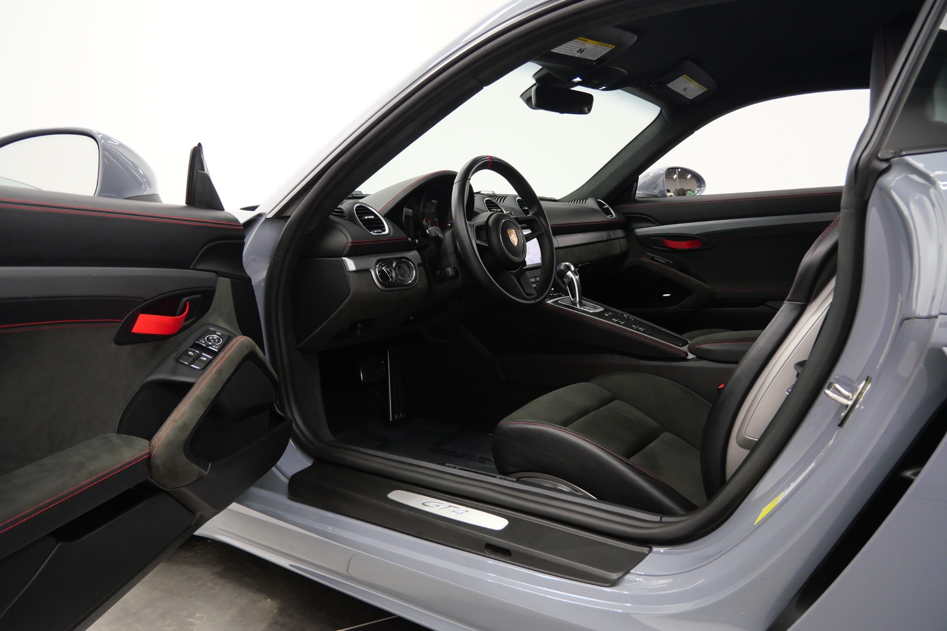 2023 718 Cayman GT4 -4 Liter Power, 18 Way Seats, Leather And Race-Tex Interior picture #13