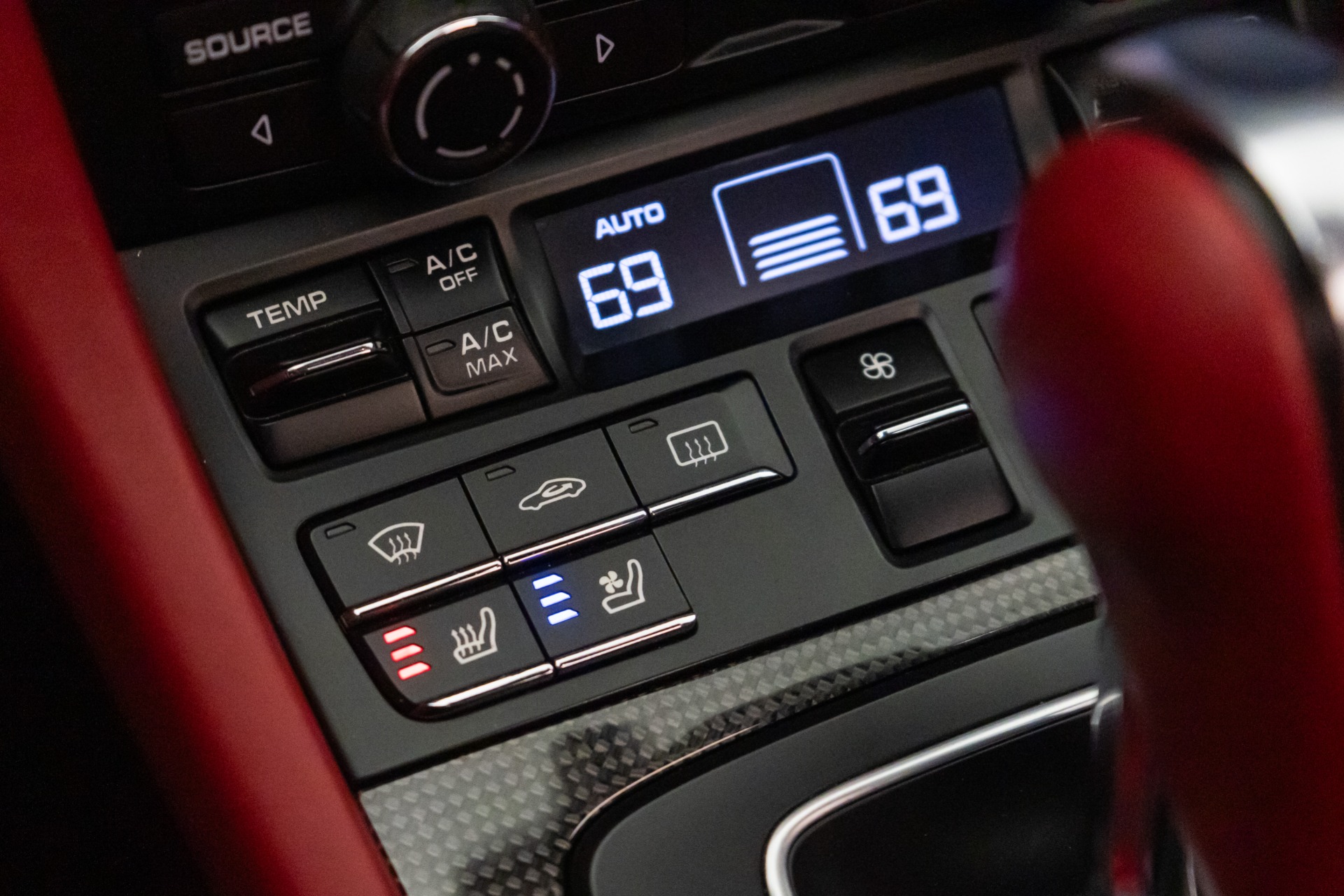 2014 911 Turbo S -560 Horsepower, Natural Leather, Heated And Ventilated Seats picture #26