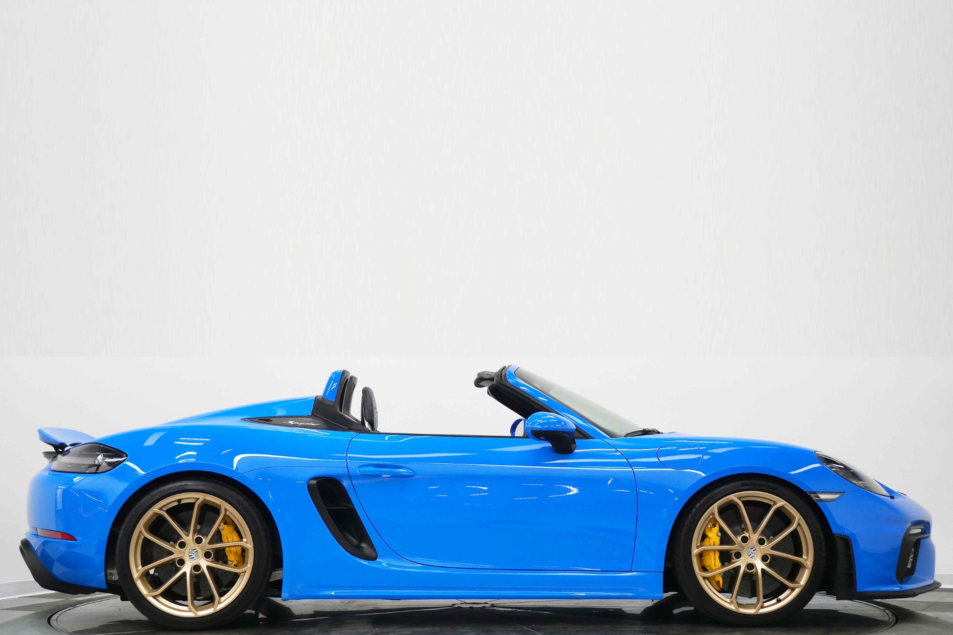 2022 Porsche 718 Spyder