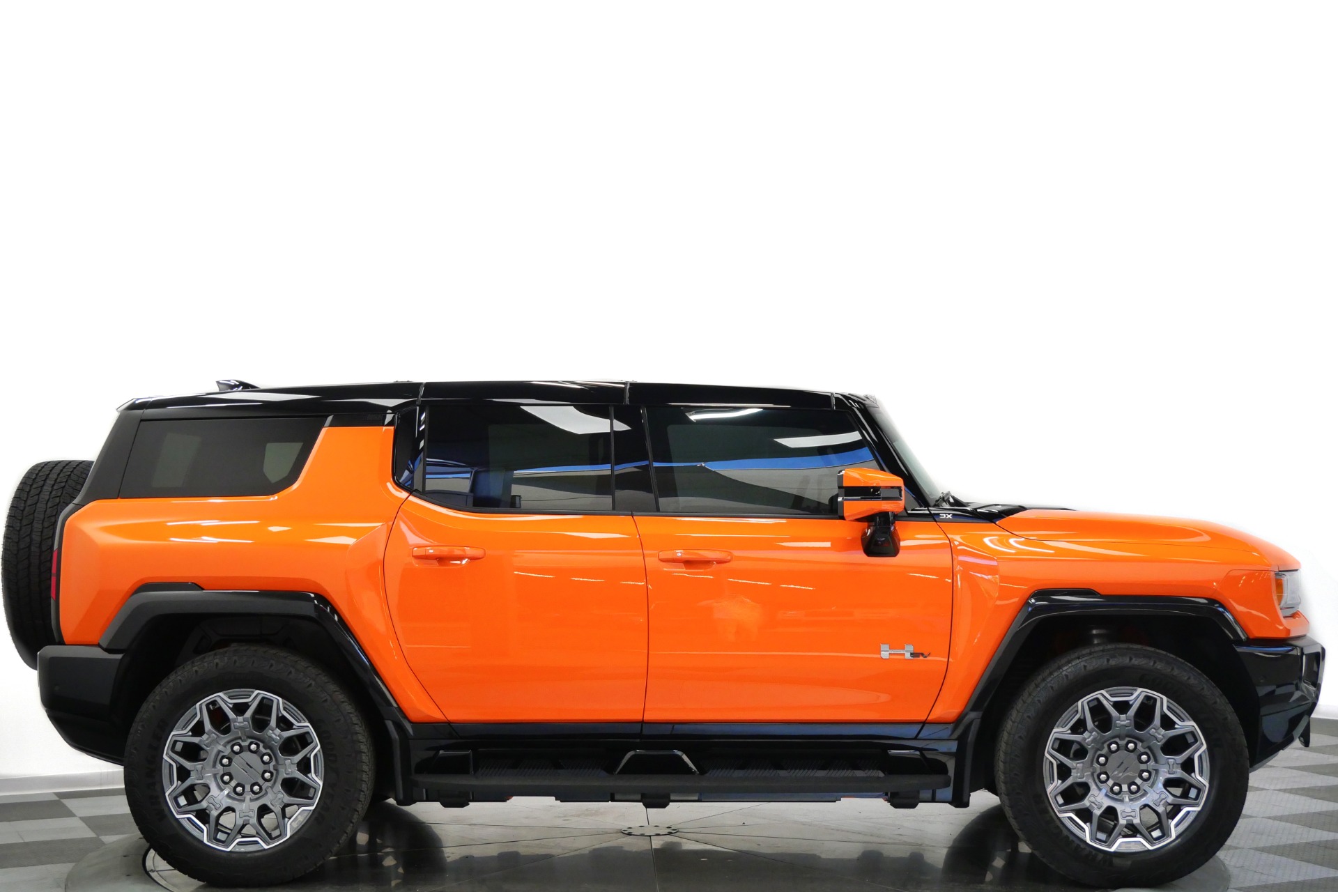 2024 GMC HUMMER EV