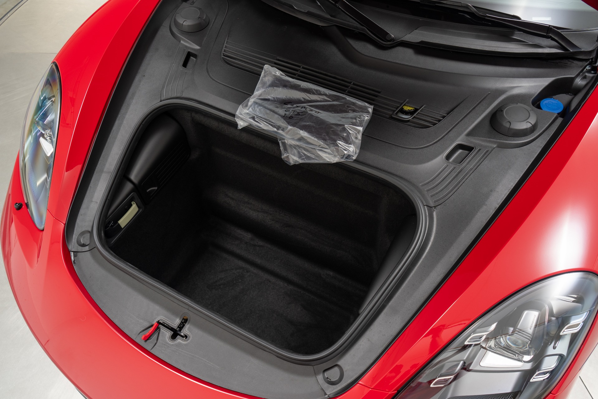 2025 718 Cayman GTS 4.0 -6 Speed Manual, SportDesign Package picture #8