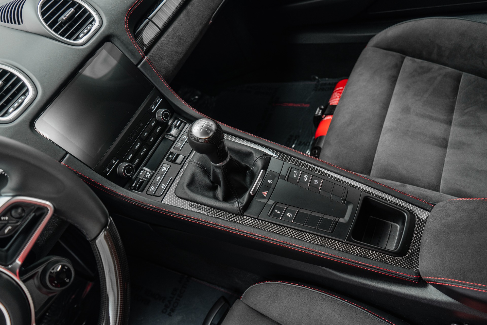 2025 718 Cayman GTS 4.0 -6 Speed Manual, SportDesign Package picture #21