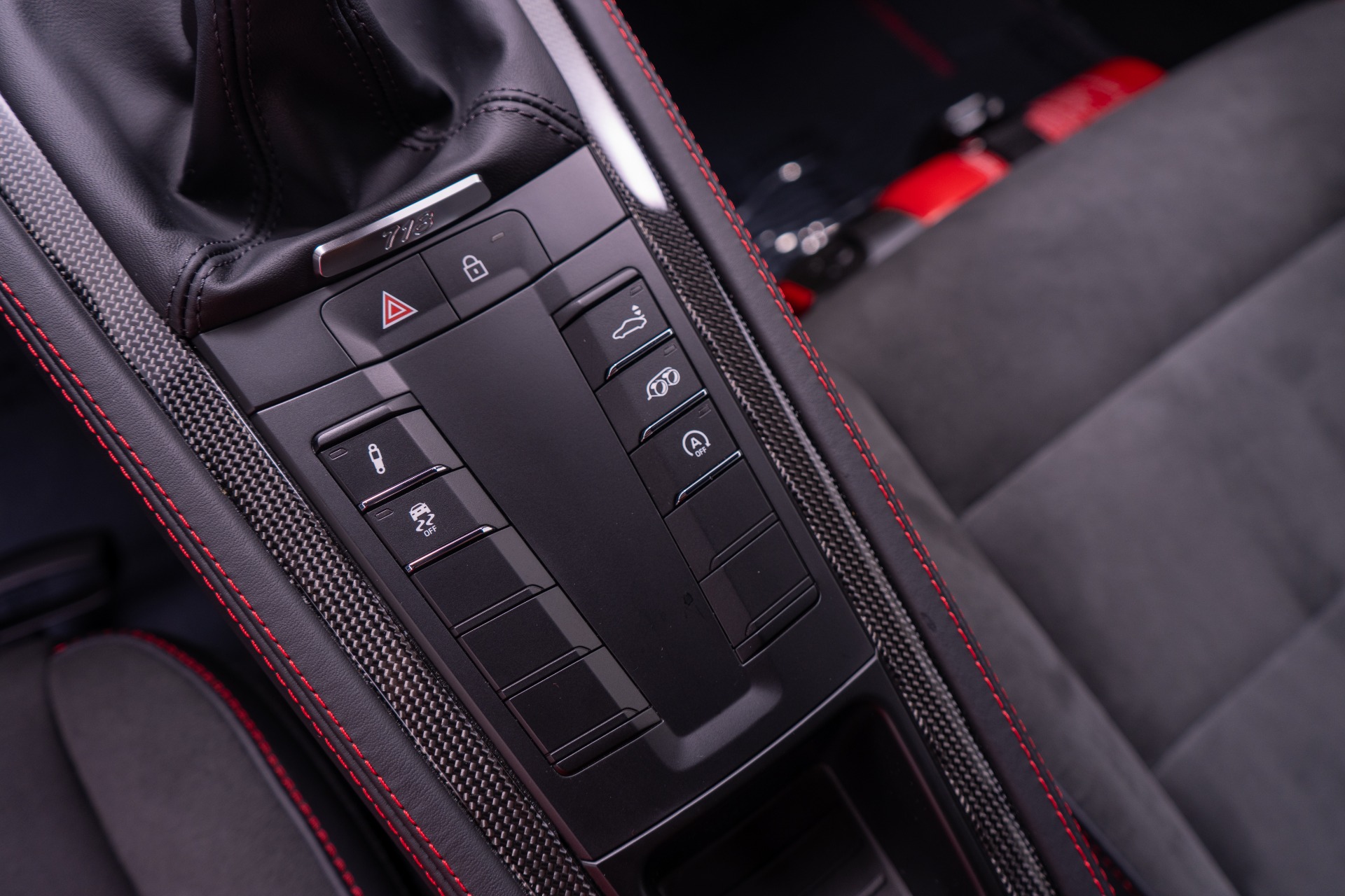 2025 718 Cayman GTS 4.0 -6 Speed Manual, SportDesign Package picture #24