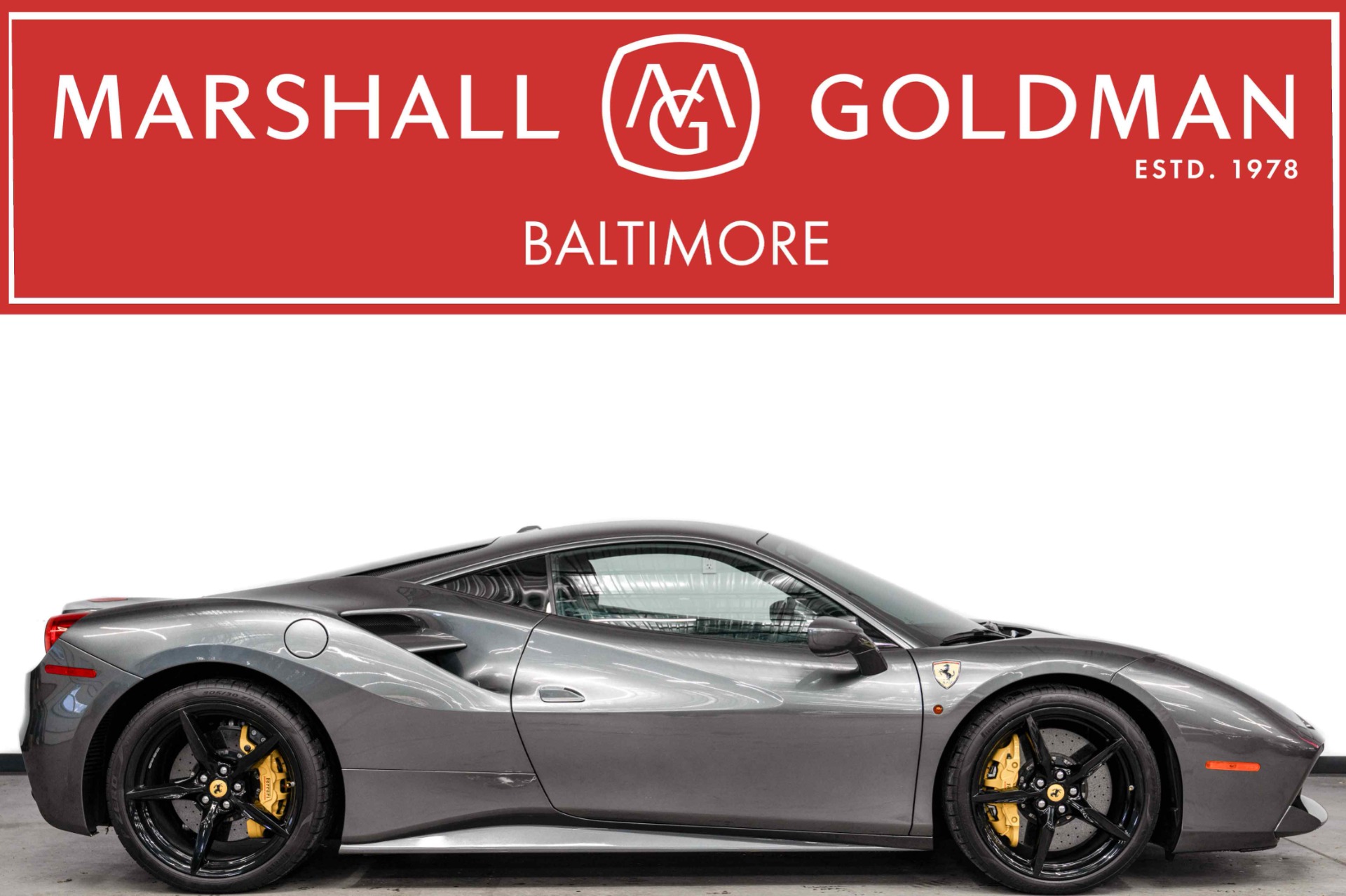 2017 Ferrari 488 GTB -Carbon Fiber Driving Zone, Daytona Seats