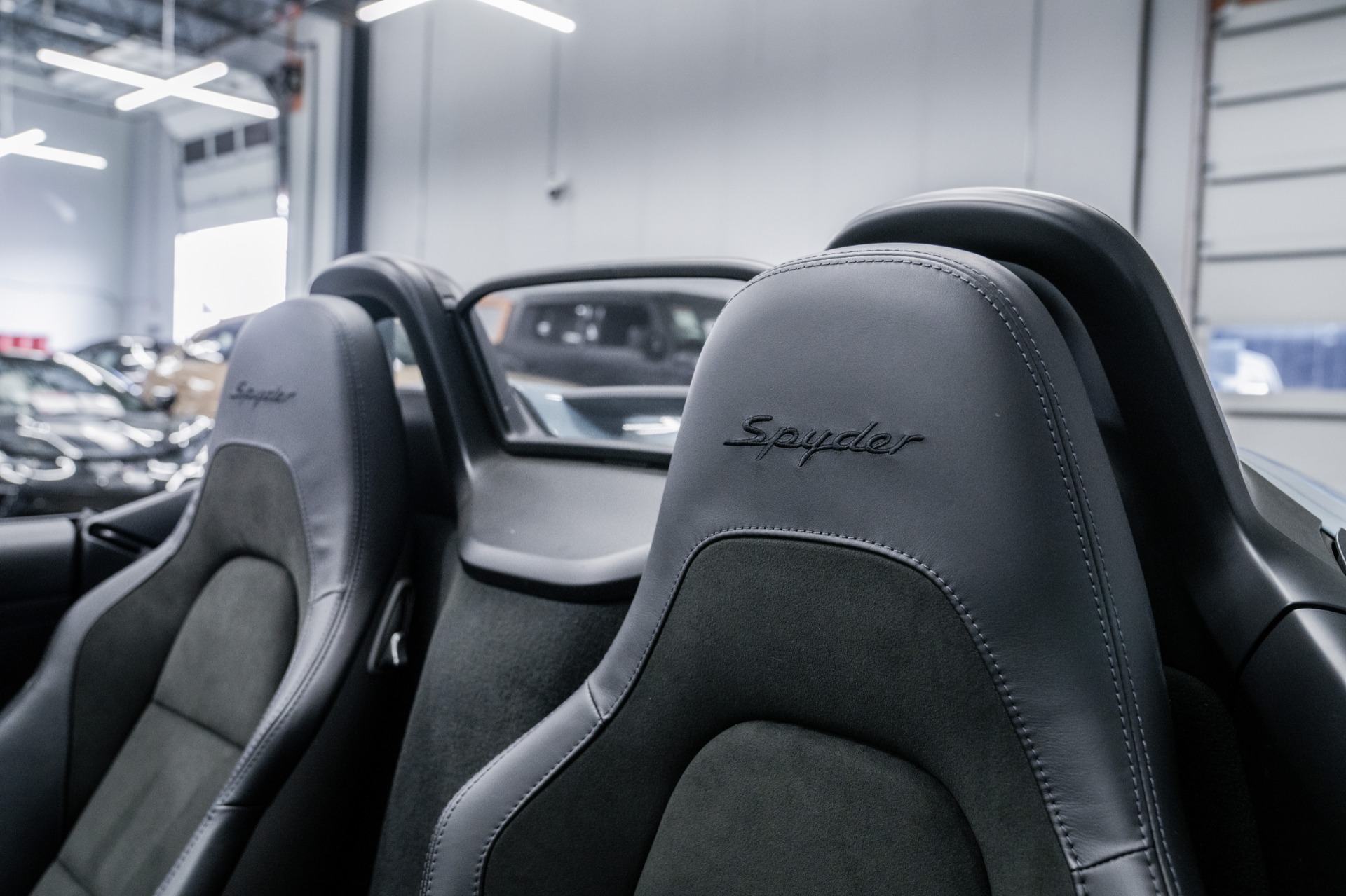 2022 718 Boxster Spyder -Paint To Sample, 6 Speed Manual picture #23
