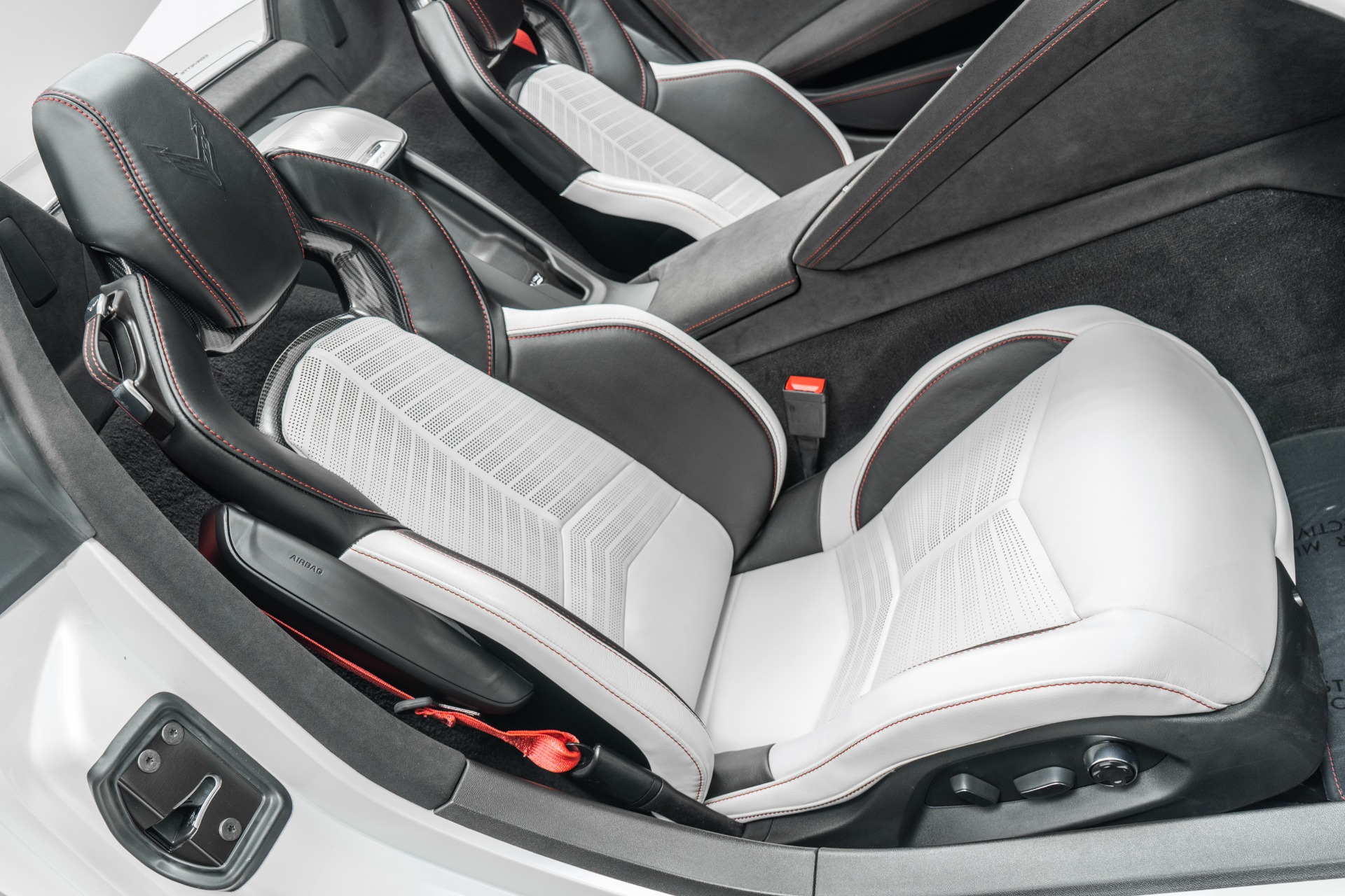 2023 Corvette Stingray Convertible -70th Anniversary Package, Z51 Package picture #18
