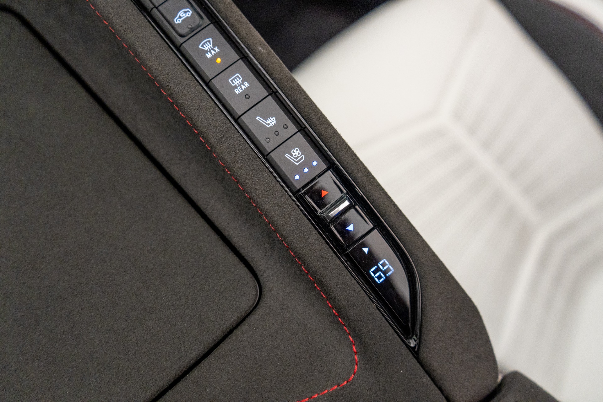 2023 Corvette Stingray Convertible -70th Anniversary Package, Z51 Package picture #24
