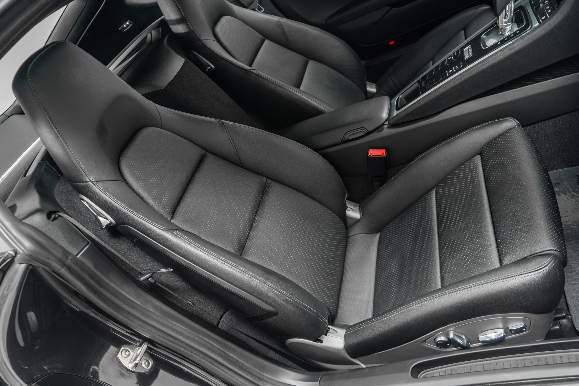 2014 Cayman S picture #26