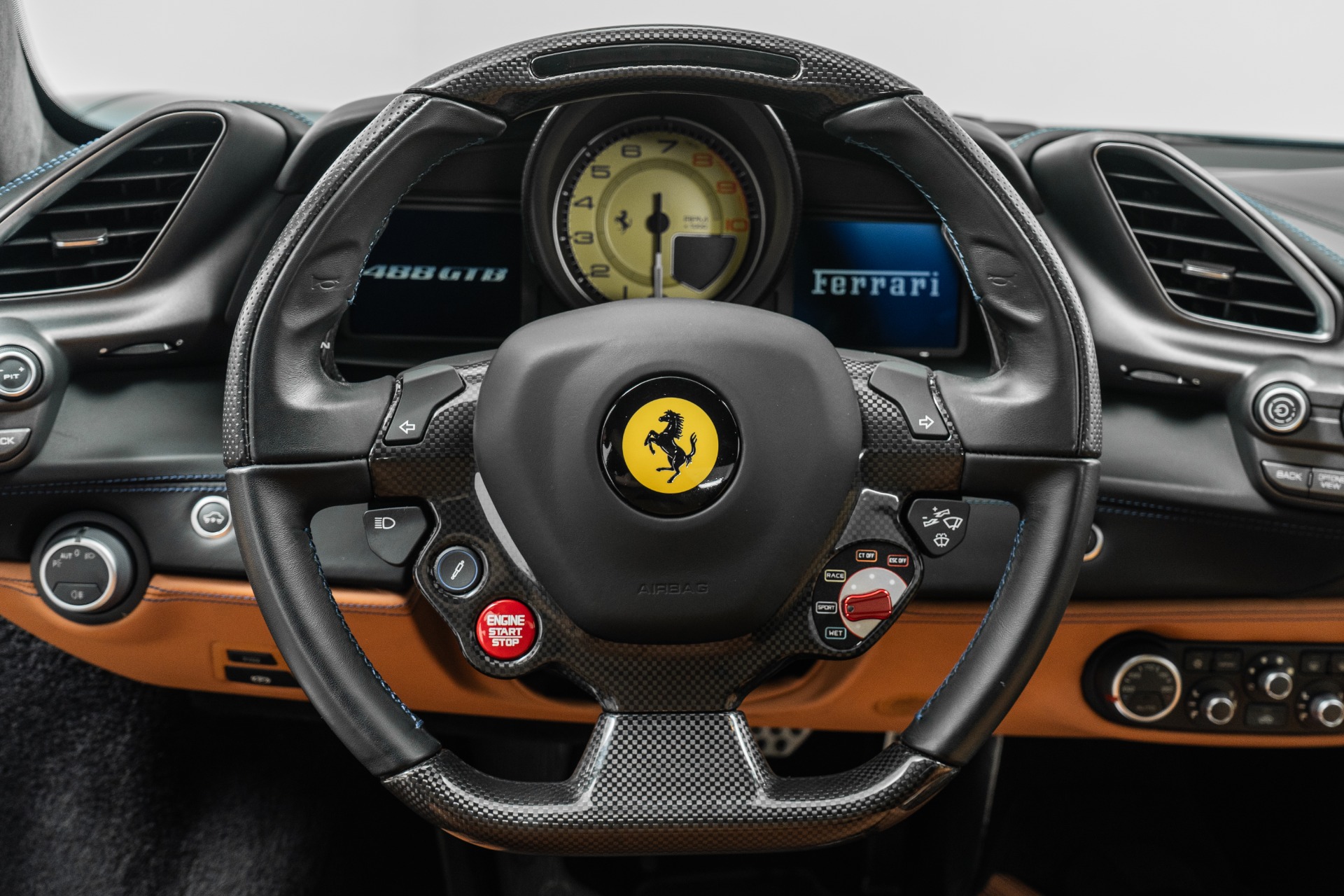 2018 488 GTB picture #14