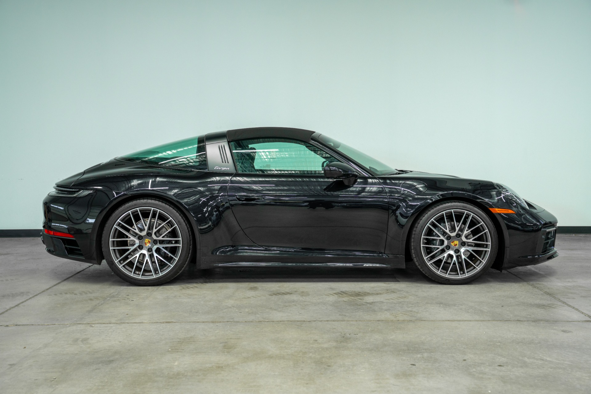 2024 911 Targa 4 -Over $58,000 In Options, Low Miles picture #15