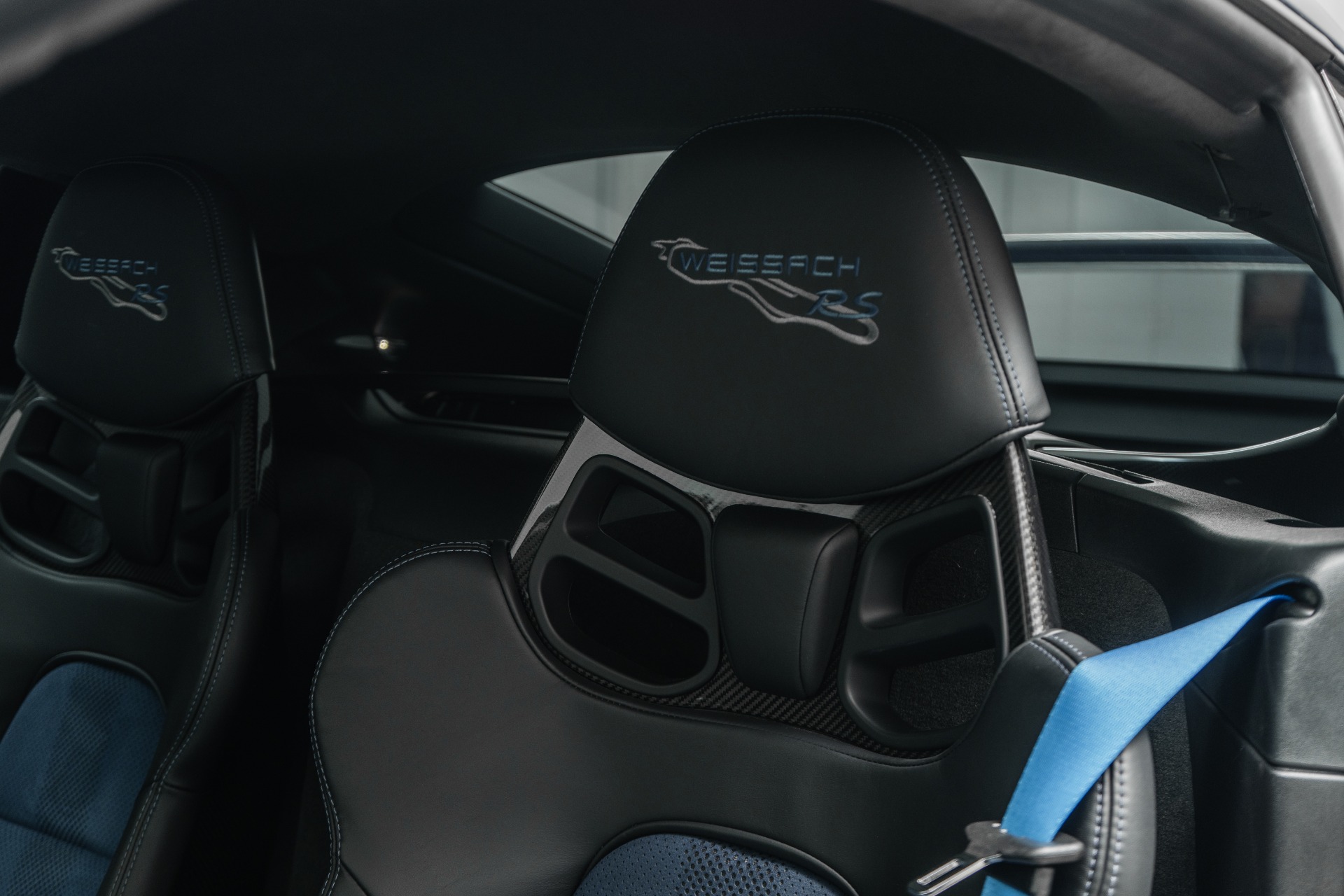 2023 718 Cayman GT4 RS -Weissach Package, Low Miles, Carbon Ceramic Brakes picture #25