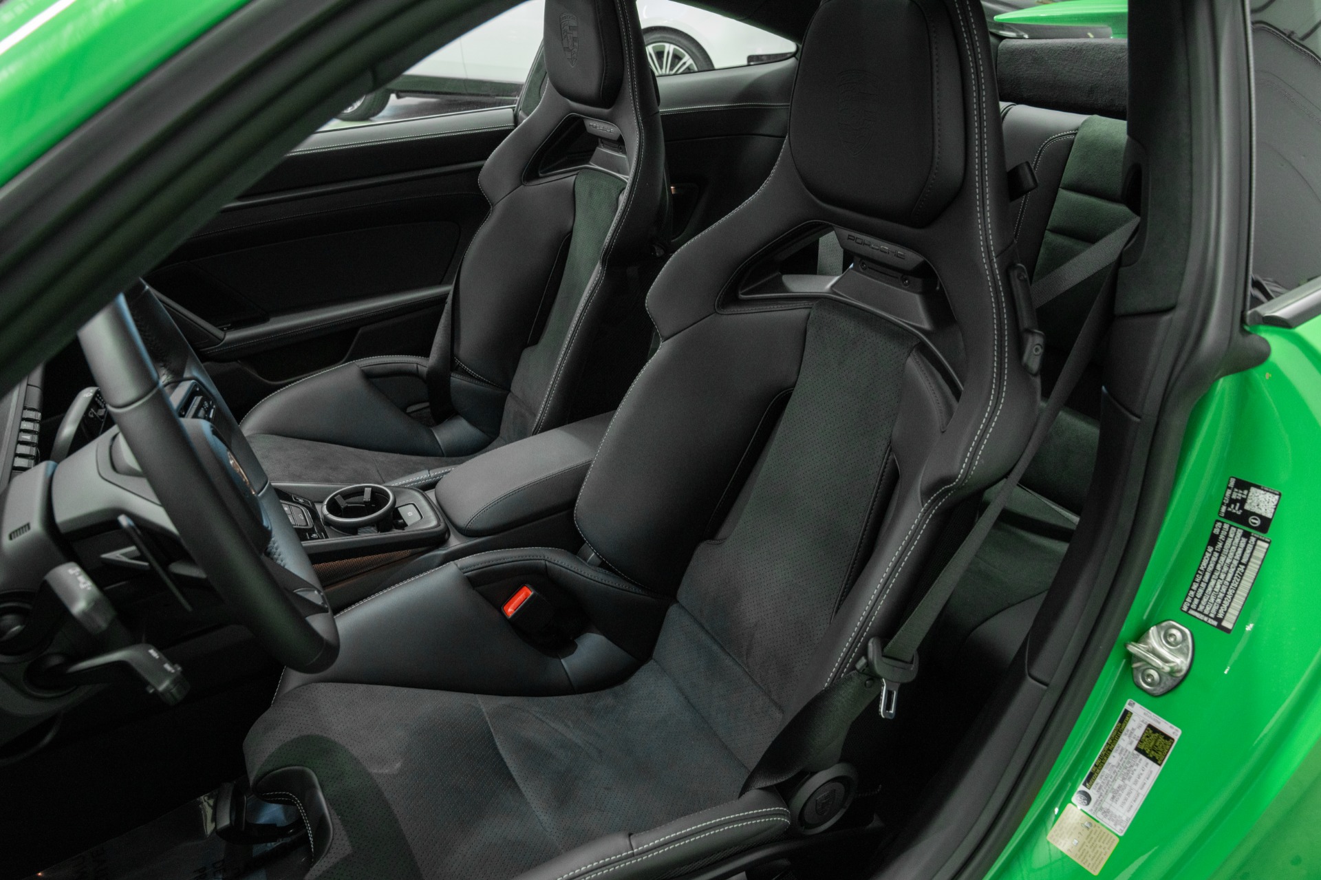 2026 911 Carrera GTS -Paint To Sample, Delivery Miles picture #21