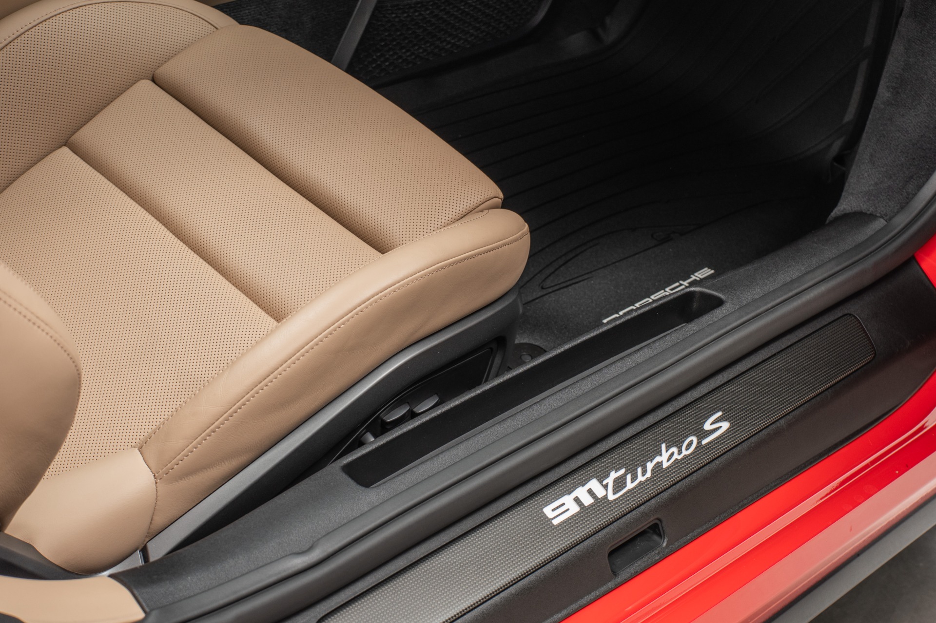 2021 911 Turbo S -Loaded, Burmester Audio, InnoDrive, Extended Leather picture #26