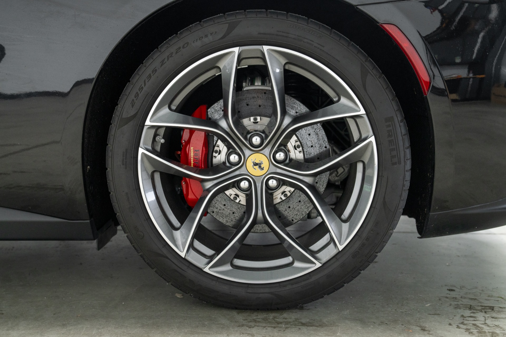 2020 GTC4Lusso -Diamond Quilted Ventilated Seats, Red Stitching, Scuderia Shields picture #8