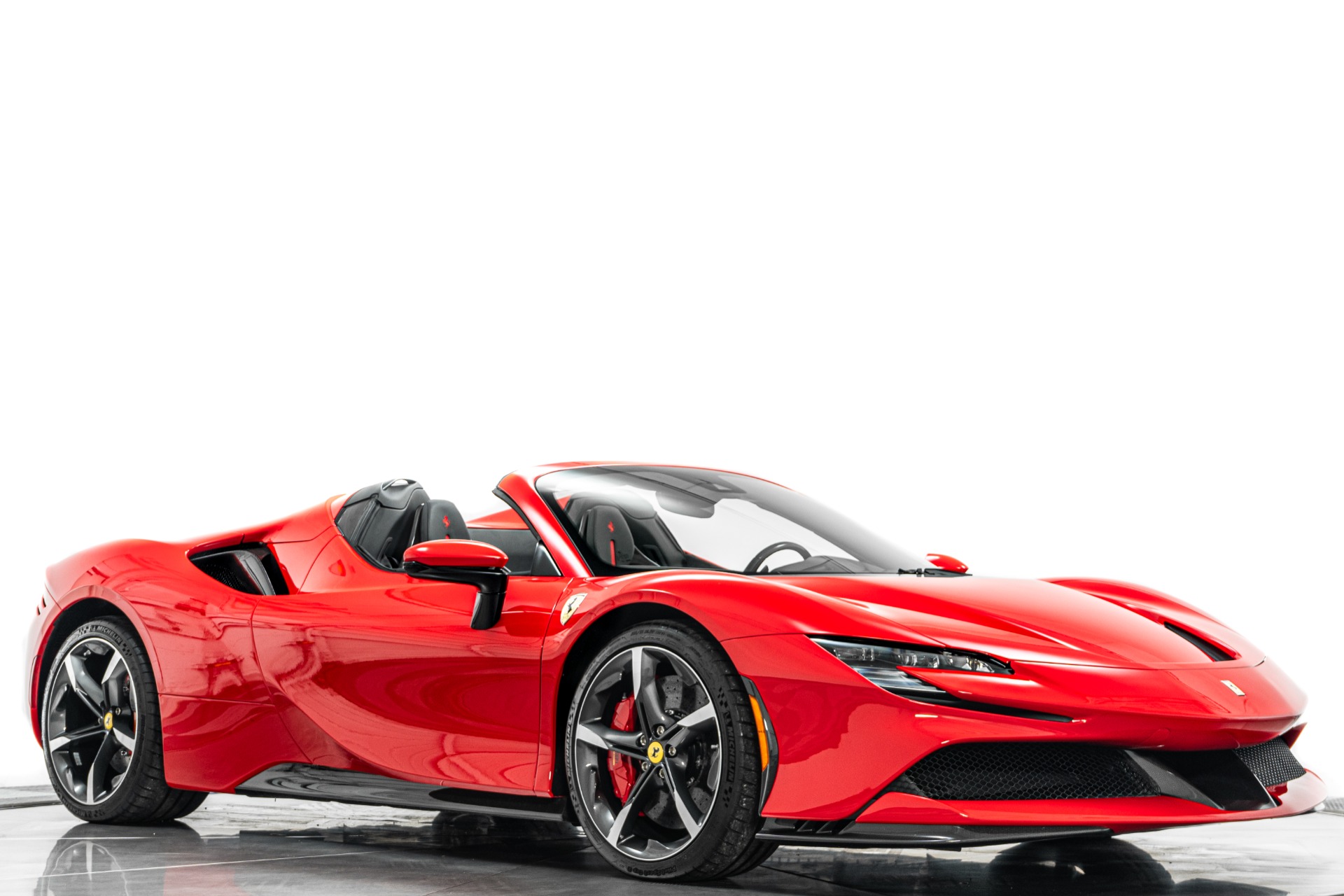 2025 SF90 Spider picture #29