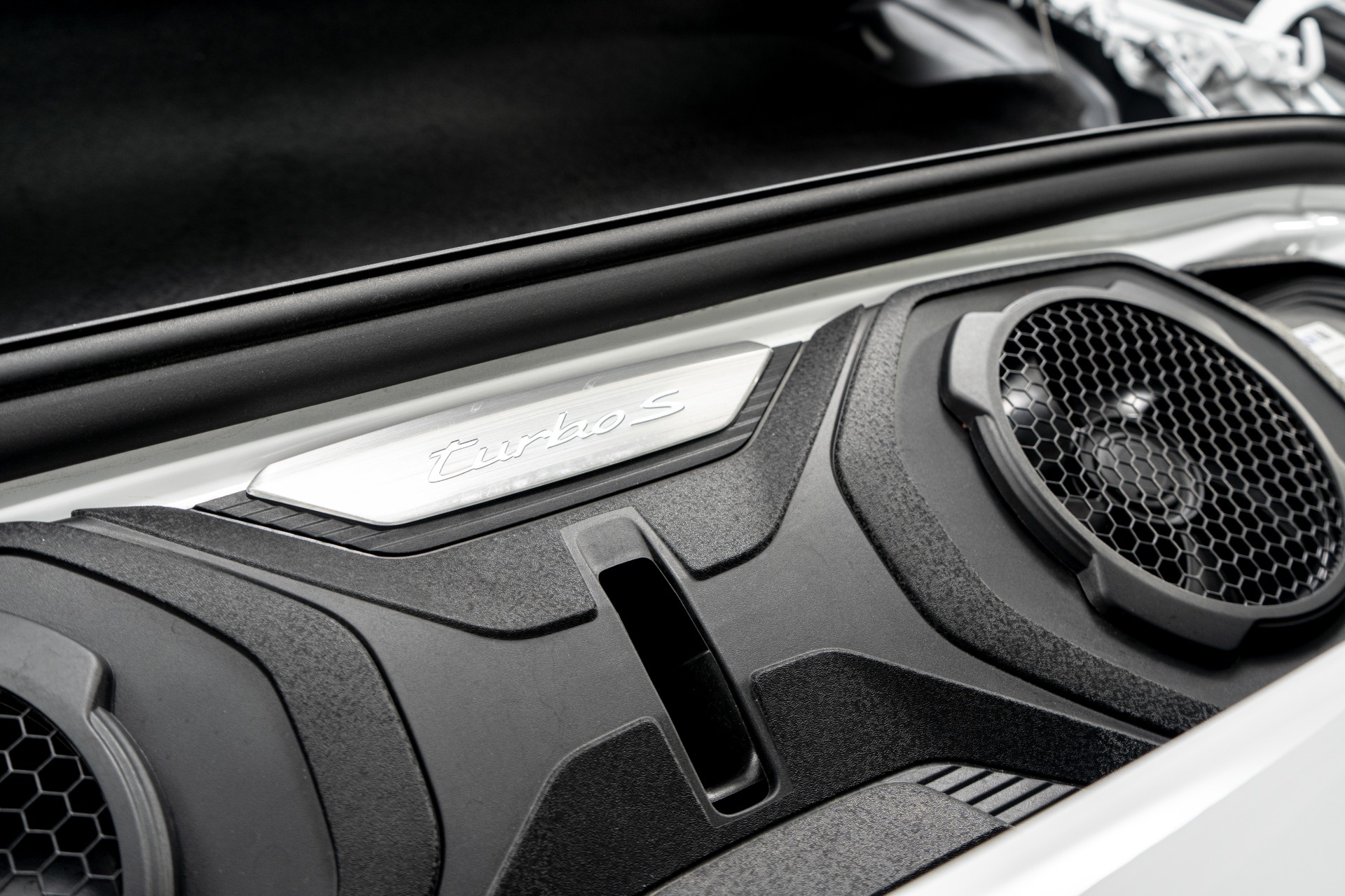 2024 911 Turbo S Cabriolet -SportDesign Package, Exclusive Manufaktur Interior picture #10