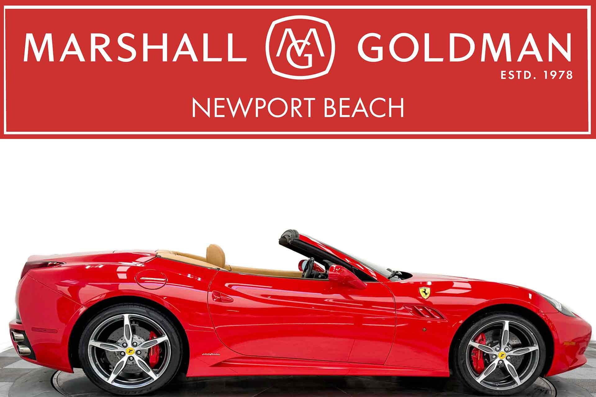 2014 Ferrari California -Daytona Seats, 490 Horsepower, Carbon Fiber Steering Wheel w/LEDs