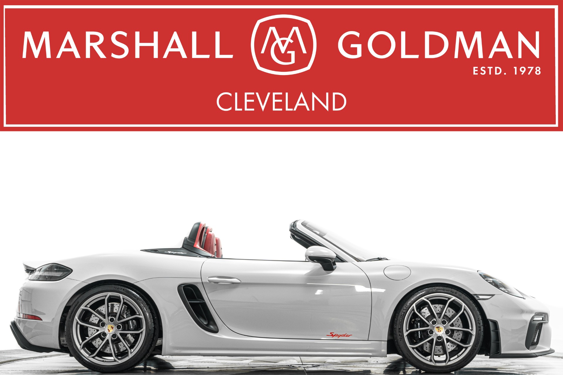 2021 Porsche 718 Spyder -6 Speed Manual, Spyder Classic Interior
