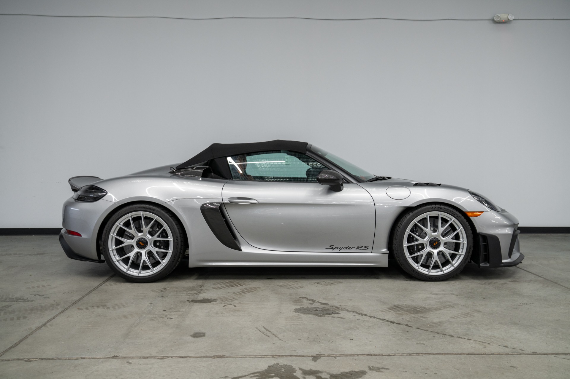 2025 718 Spyder RS -CXX Seats, Weissach Package, Magnesium Wheels